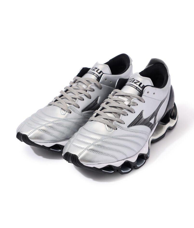 MIZUNO WAVE PROPHECY スニーカー