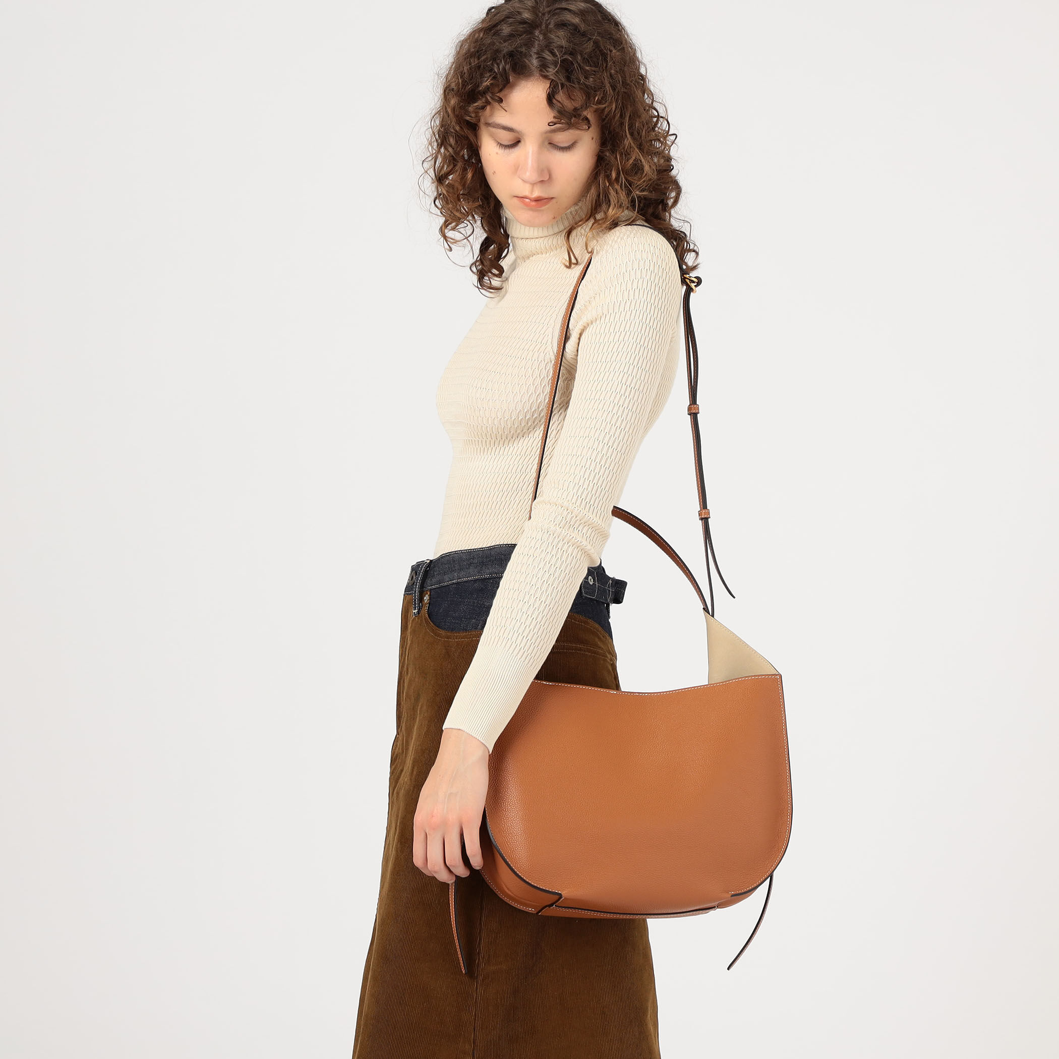 REE PROJECTS HELEN HOBO バッグ｜トゥモローランド 公式通販