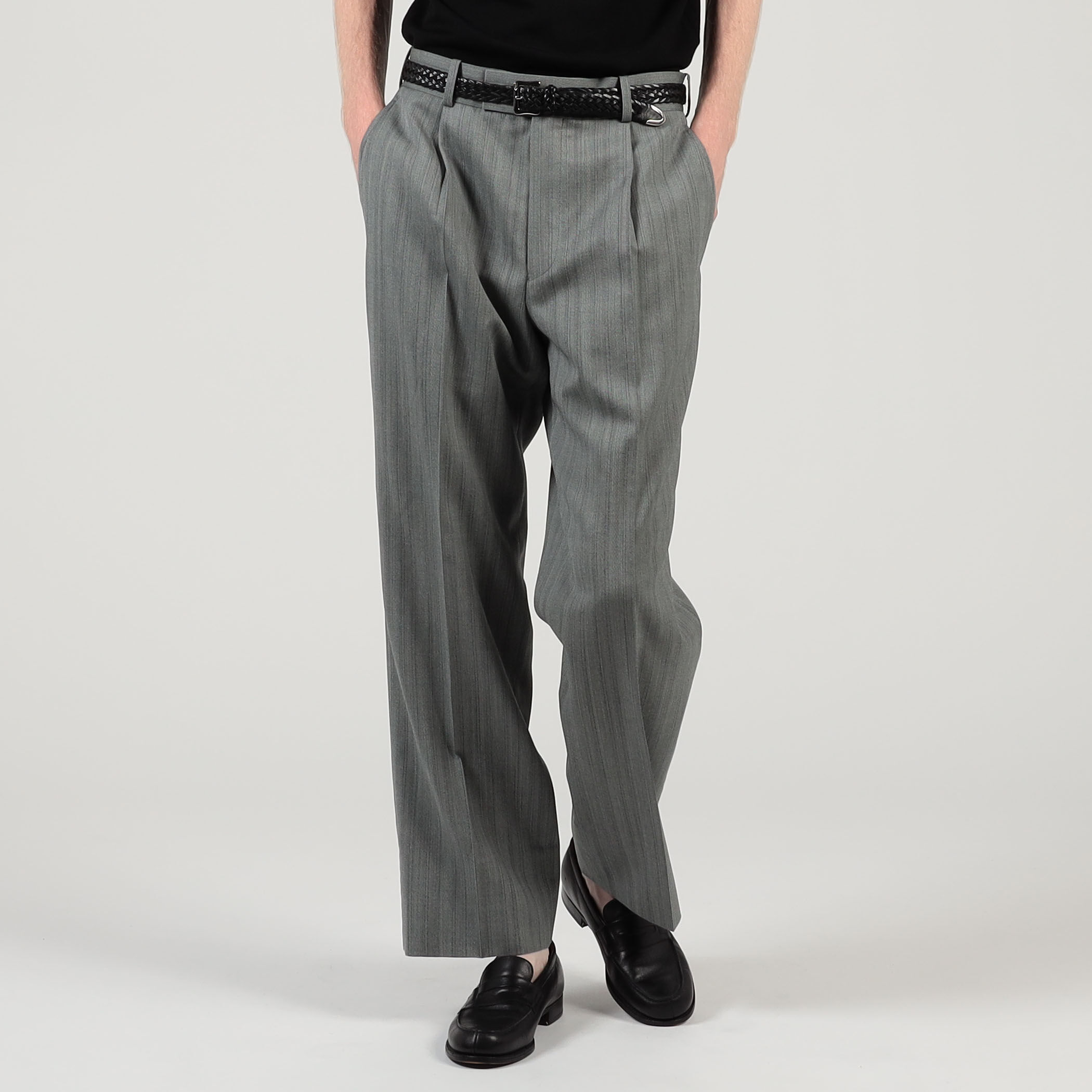 MAATEE&SONS ウールシルクヘリンボーン 1プリーツスラックス