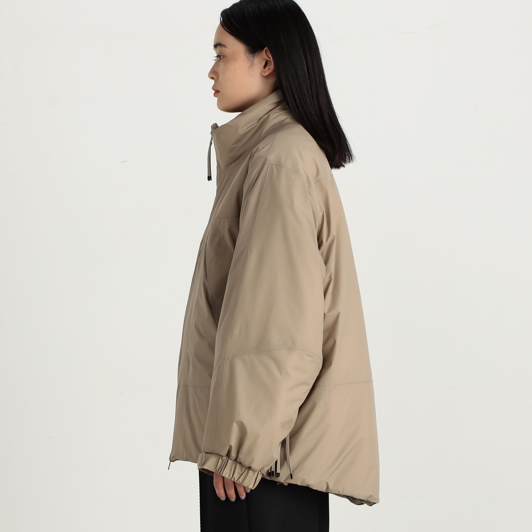 □【別注】HYKE×Edition PERTEX PUFF JACKET｜トゥモローランド