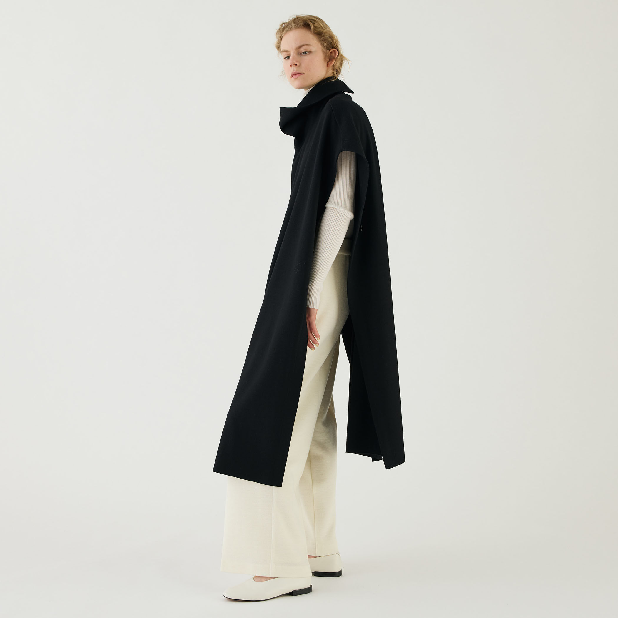 ミルドスムース スタンドネックロングベスト｜トゥモローランド 公式通販