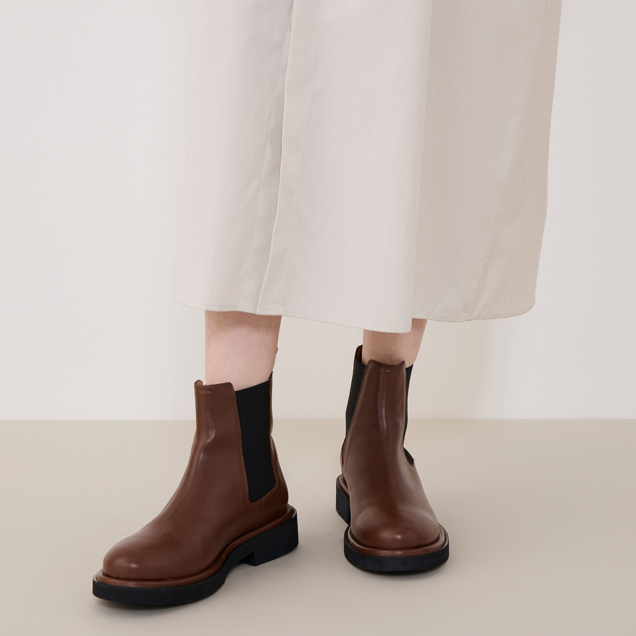 ギャルリーヴィー　GALERIE VIE　ストレッチショートブーツ　レザー GALERIE VIE ストレッチショートブーツ（ブーツ）｜GALERIE VIE