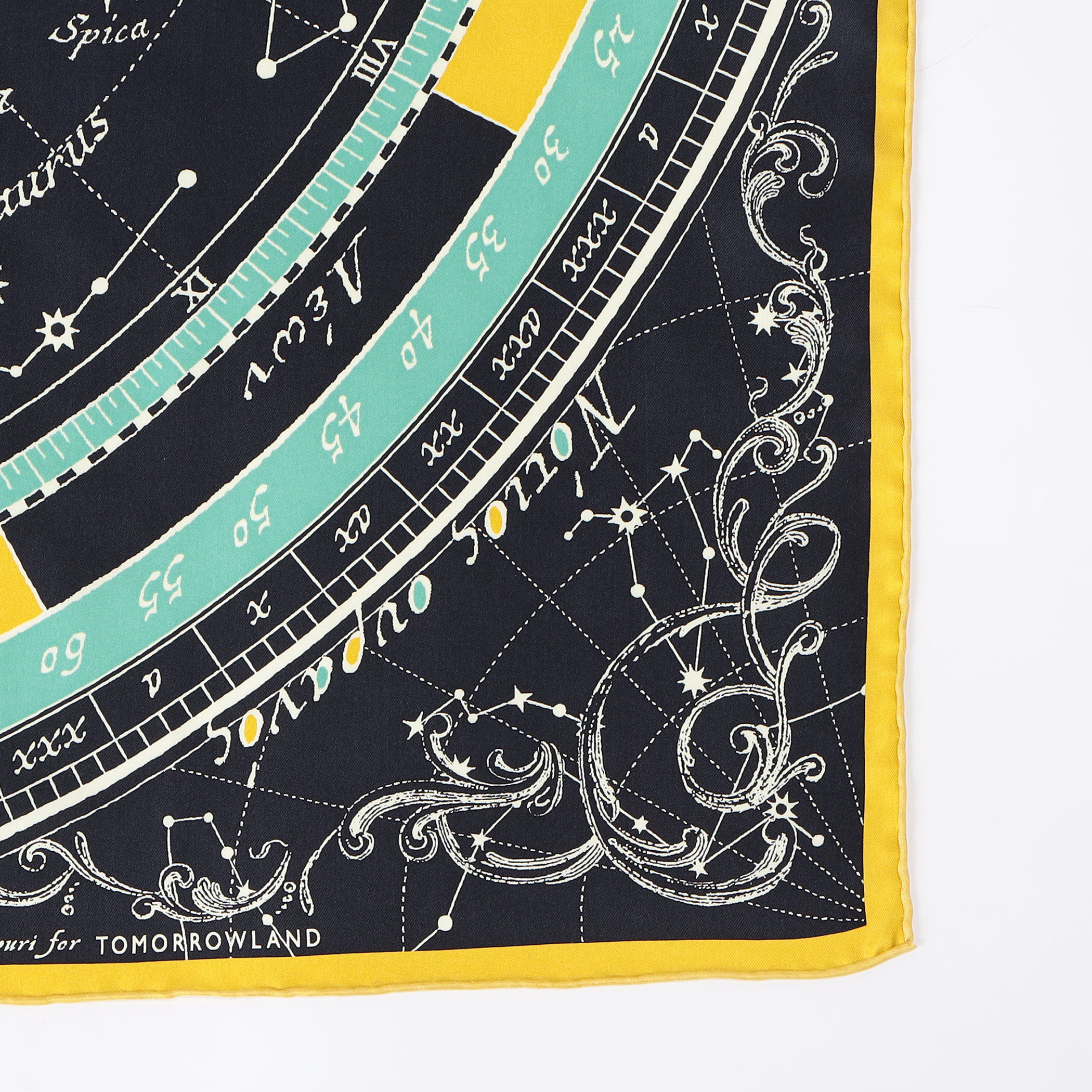 別注】manipuri STAR MAP シルクスカーフ｜トゥモローランド 公式サイト