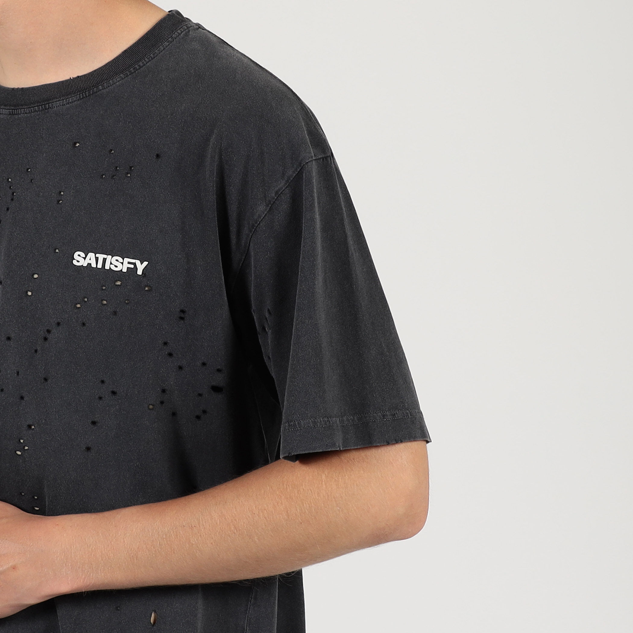 SATISFY MothTech T-Shirt｜トゥモローランド 公式サイト