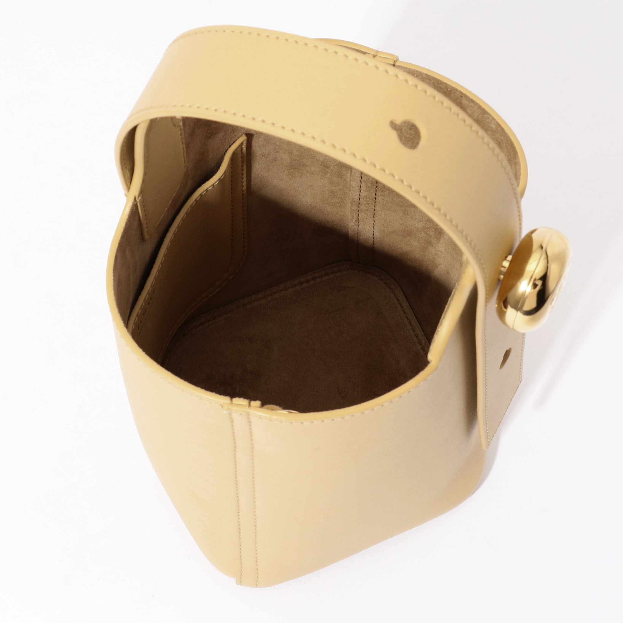 LOEWE ぺブルバケットミニバッグ|トゥモローランド 公式通販 LOEWE ぺブルバケットミニバッグ|トゥモローランド 公式通販