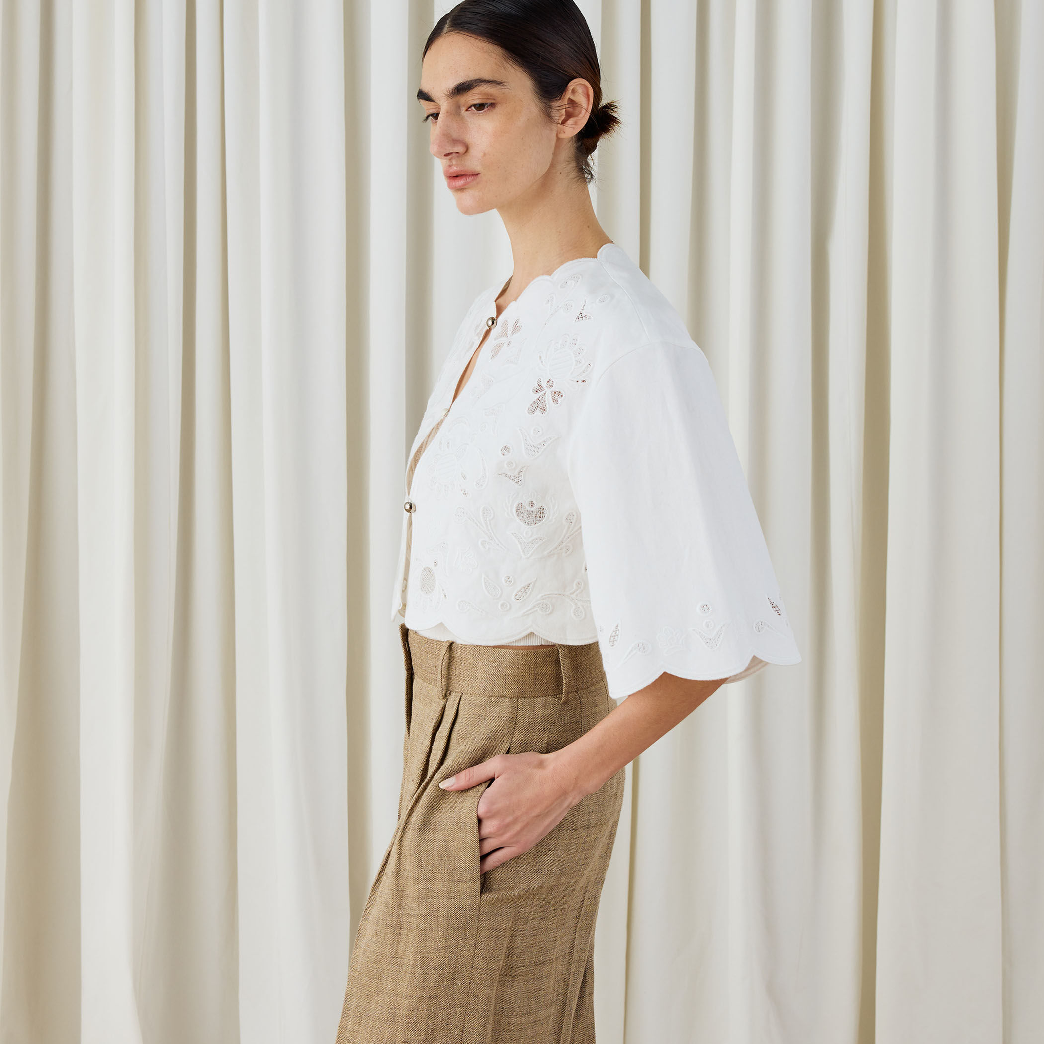 DES PRES アイボリー クロップドジャケット