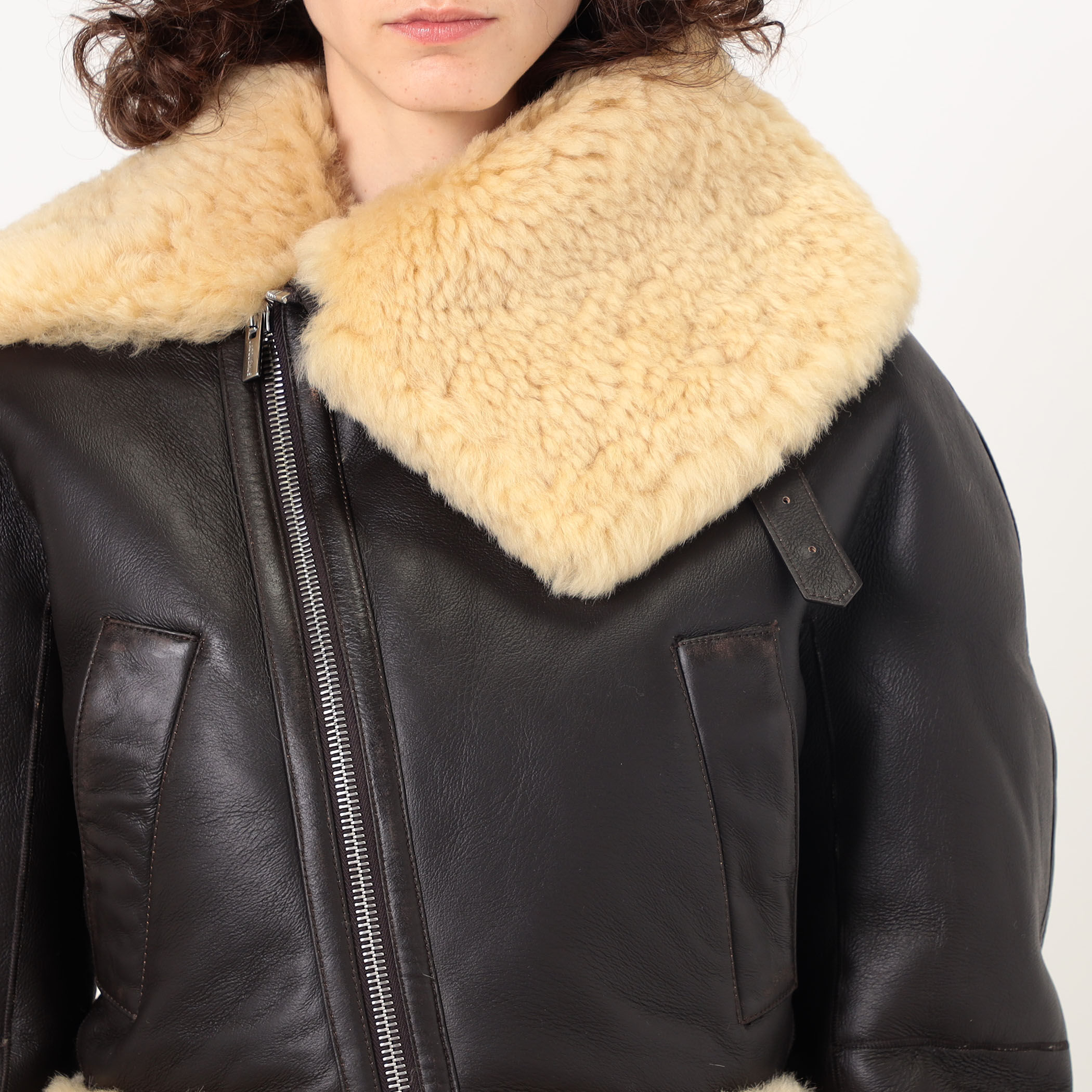 JACQUEMUS LE BLOUSON AVIATORE ムートンジャケット｜トゥモローランド
