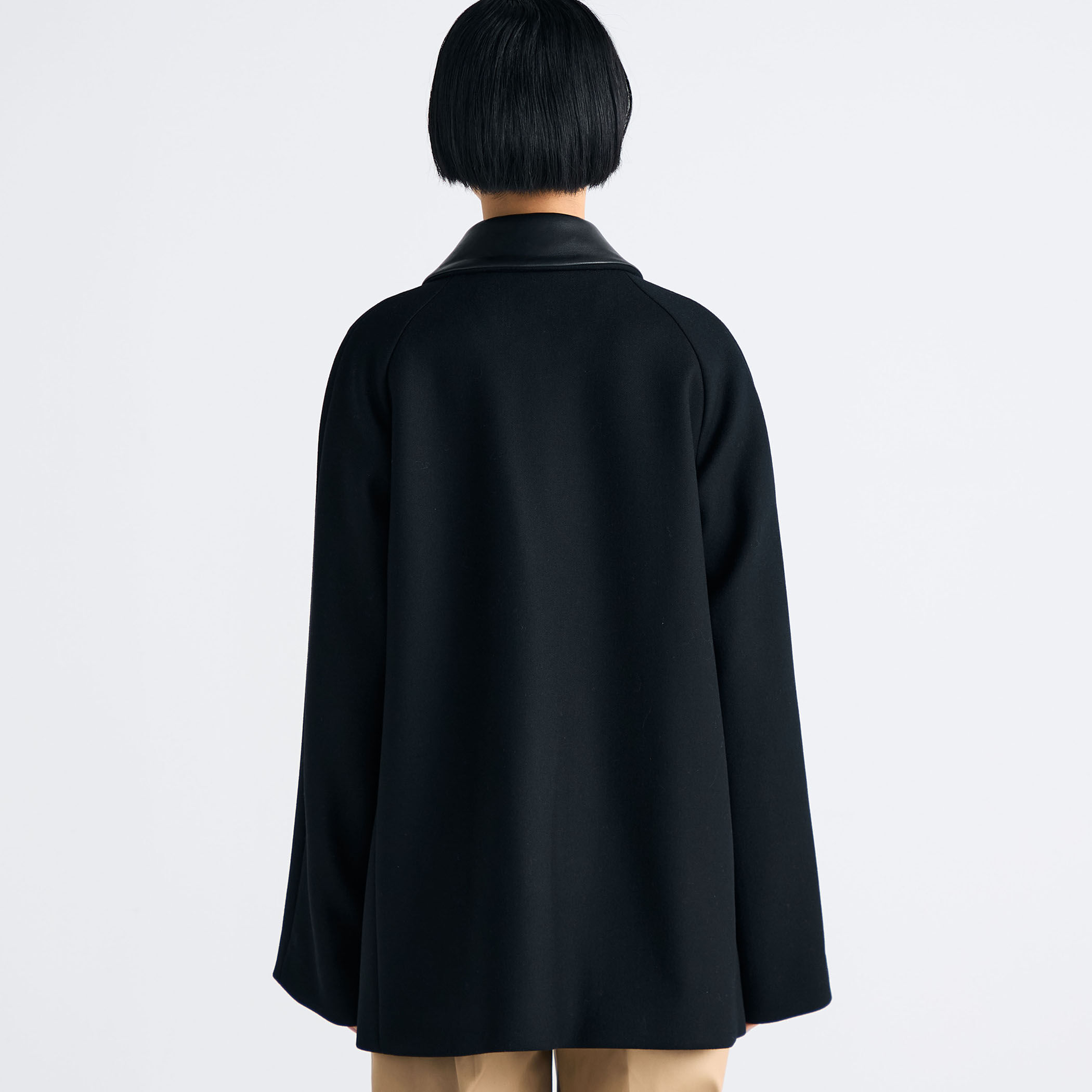 Super120's ライトメルトン ショートコート｜トゥモローランド 公式通販