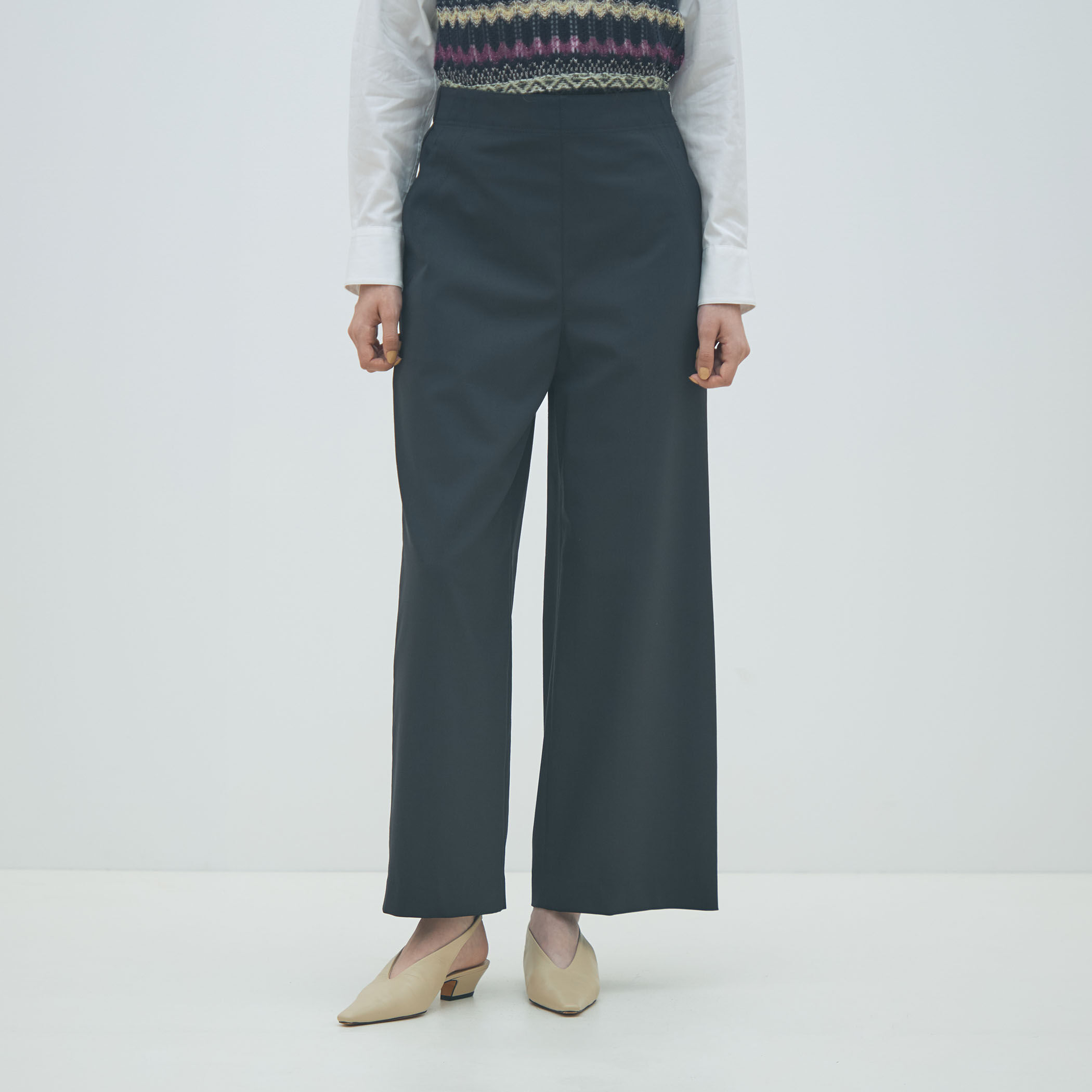 ポリエステルウールストレッチ フレアパンツ｜トゥモローランド 公式通販