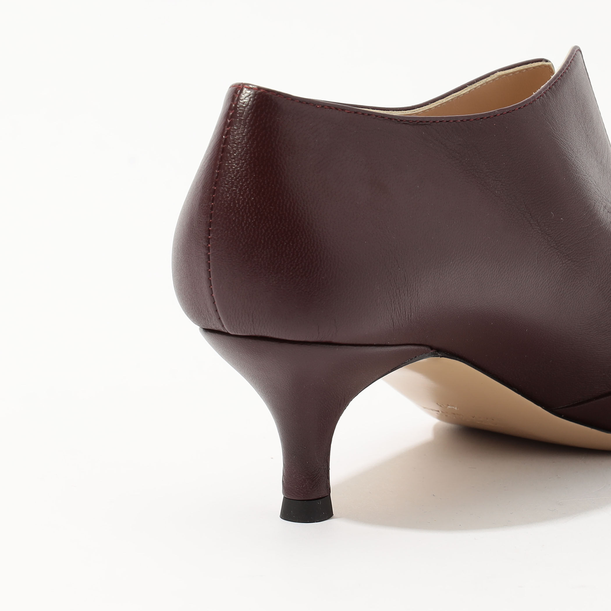 k*i様 ネブローニ ハラコクリーム色 ポインテッドトゥ ブーティ k*i様