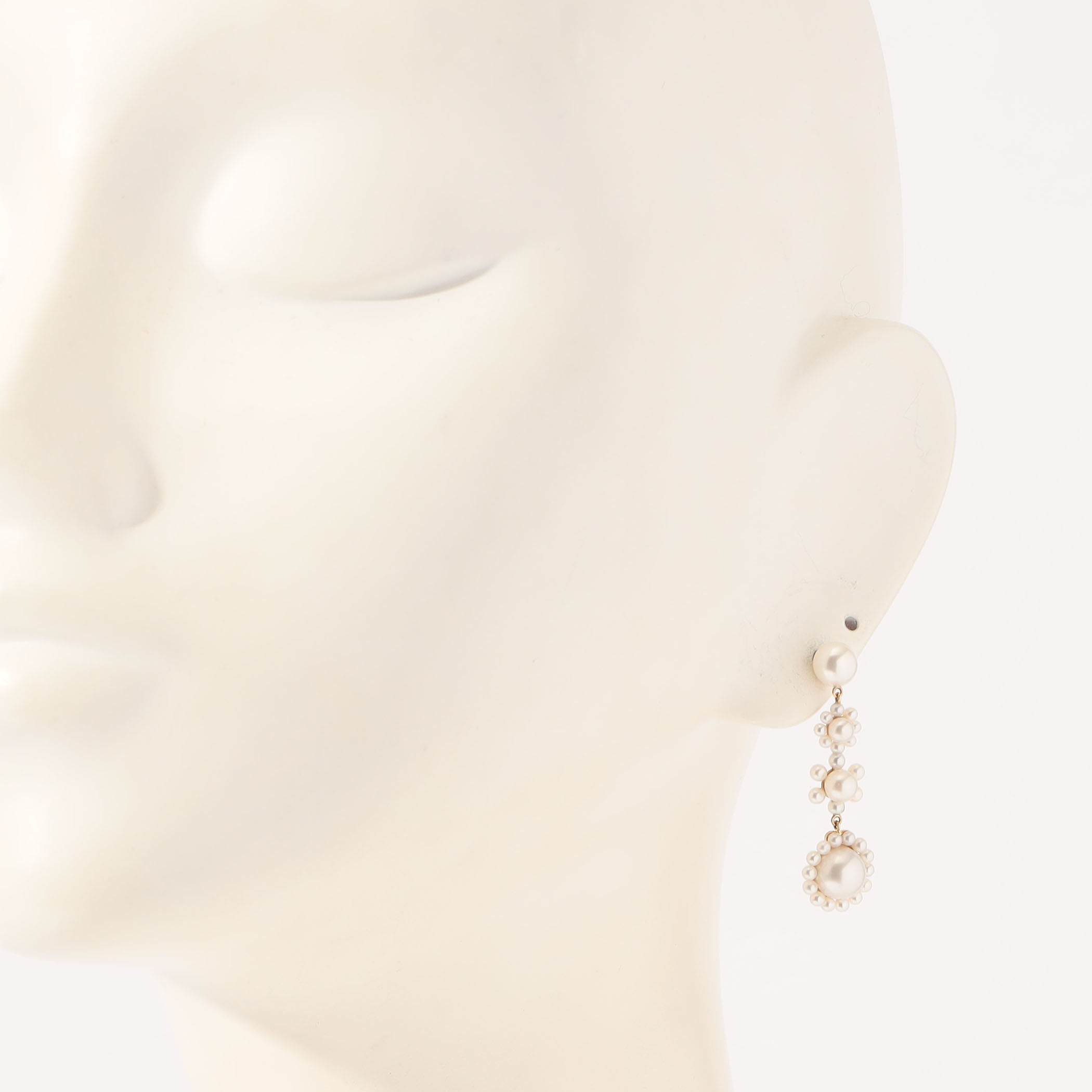 SOPHIE BILLE BRAHE Fleur Jeanne パールピアス｜トゥモローランド