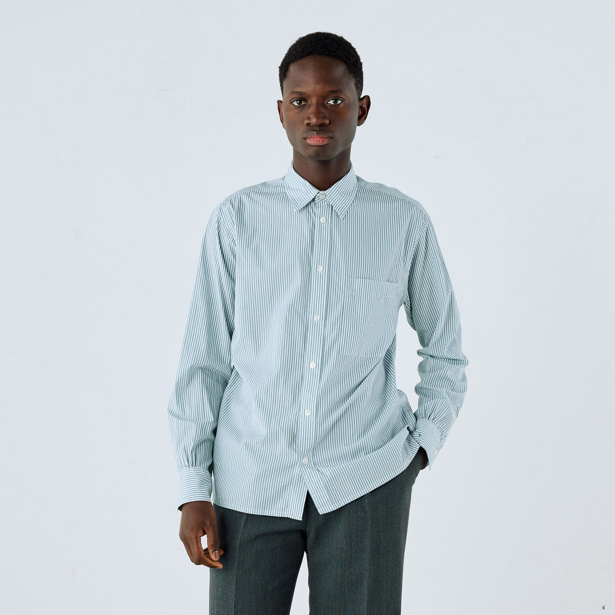 200/2コットンポプリン レギュラーカラーシャツ｜トゥモローランド