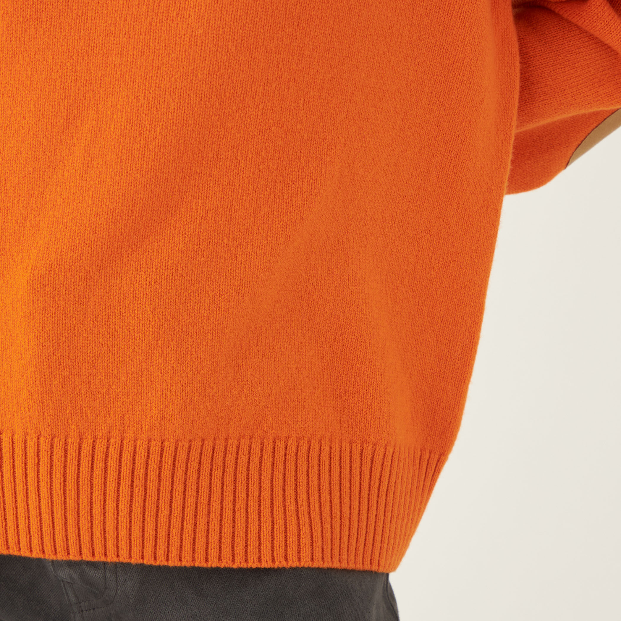 スコットランドウール クルーネックプルオーバー｜トゥモローランド