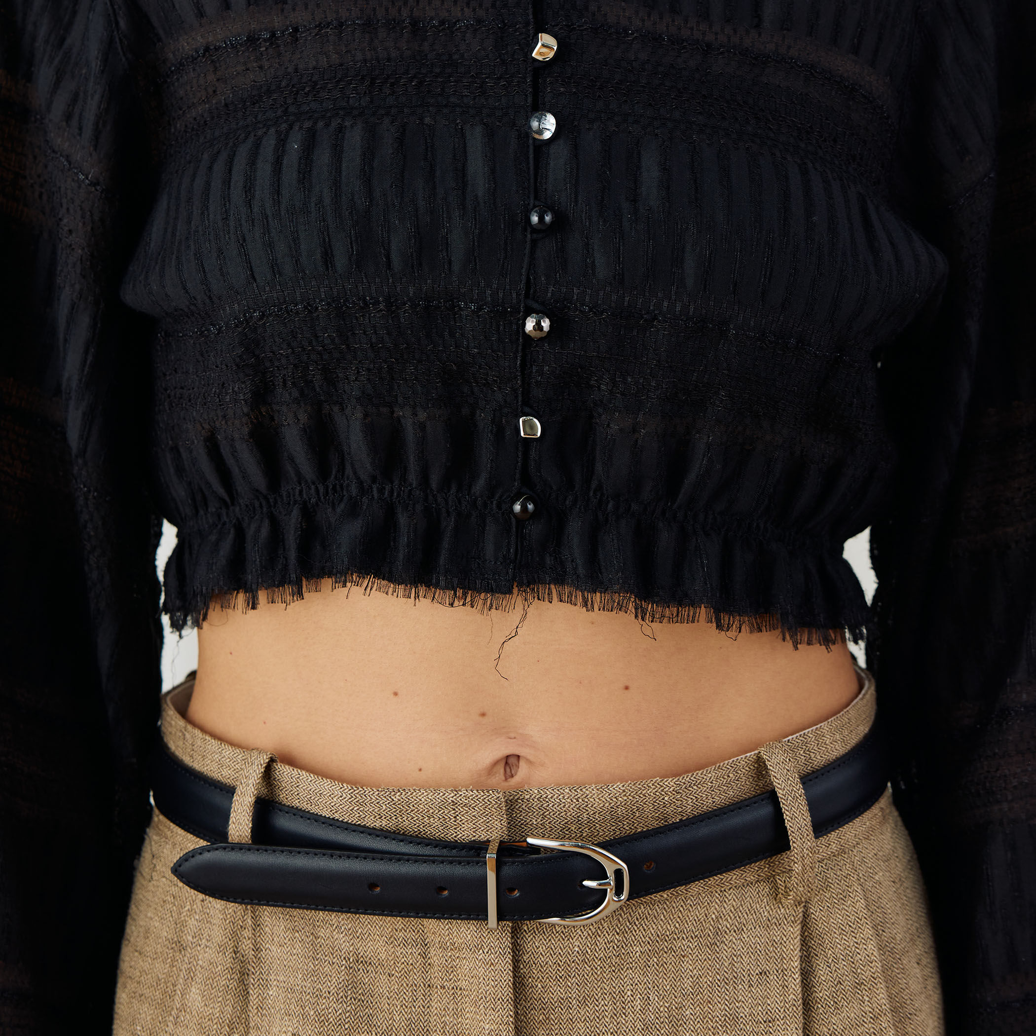 ブリックジャカード クロップドブラウス｜トゥモローランド 公式通販