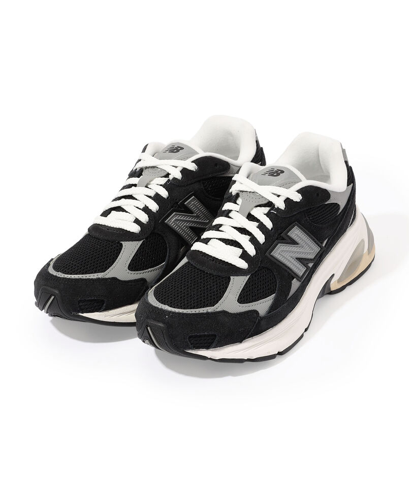 New Balance U2010 スニーカー