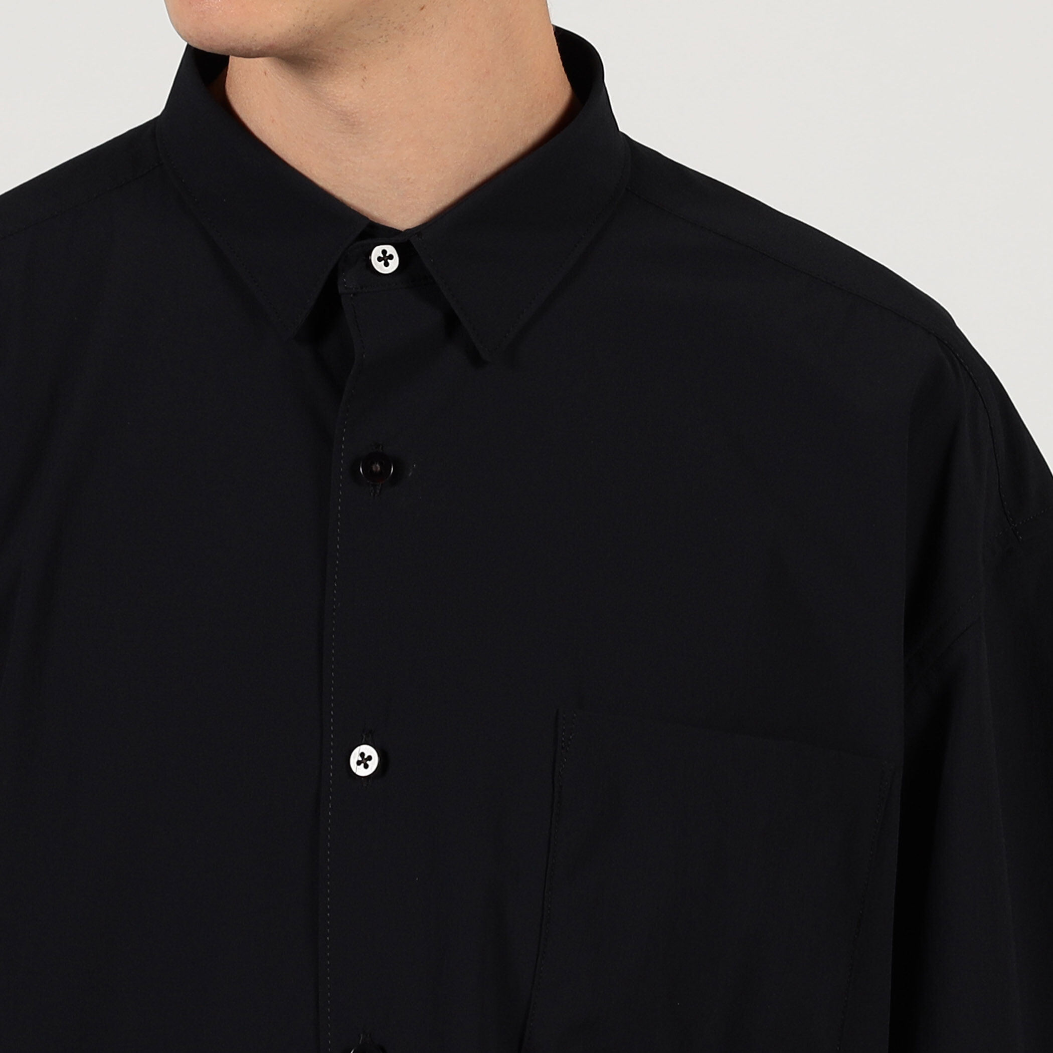 リサイクルナイロン 半袖シャツ｜トゥモローランド 公式通販