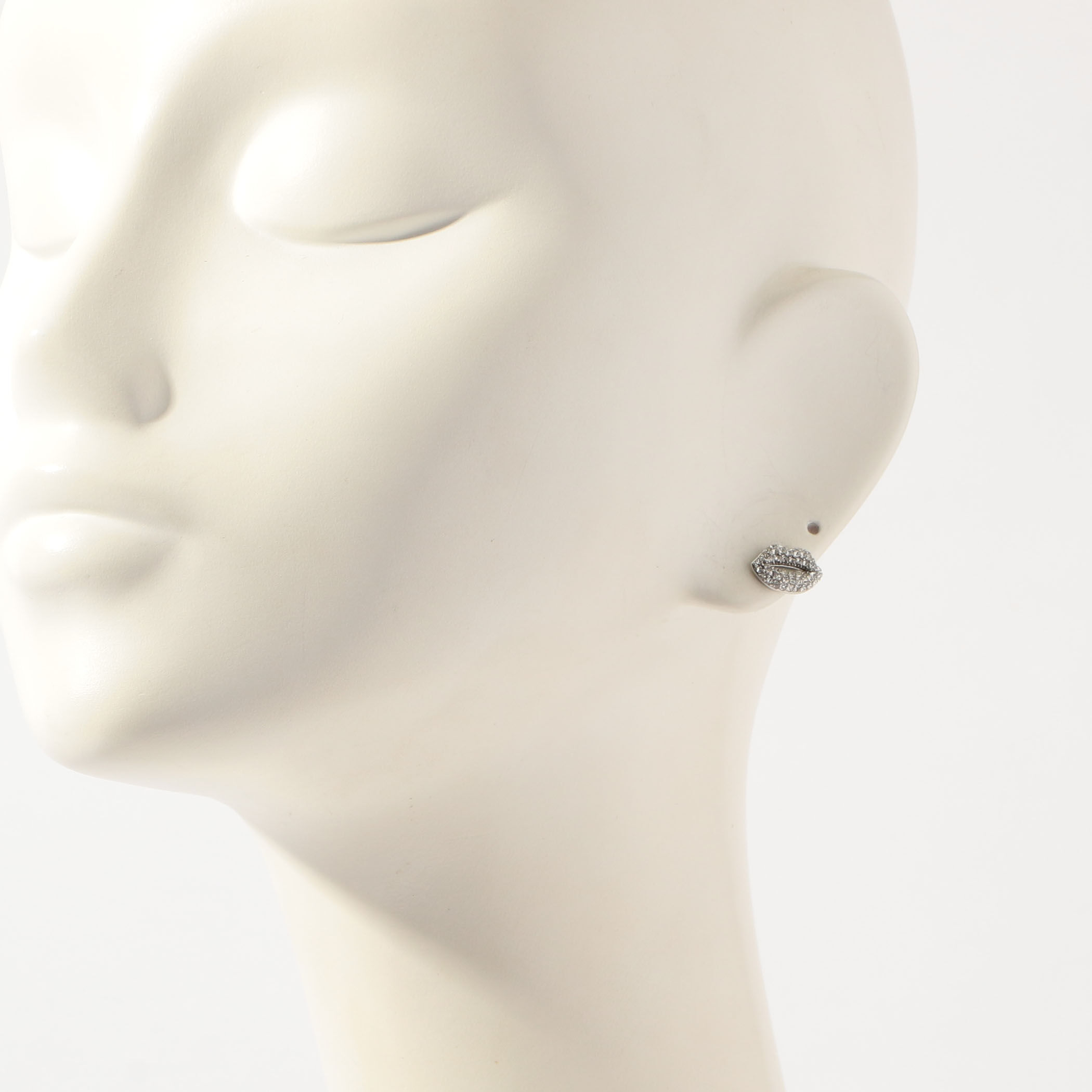 LELE SADOUGHI PAVE KISS STUD ピアス｜トゥモローランド 公式通販