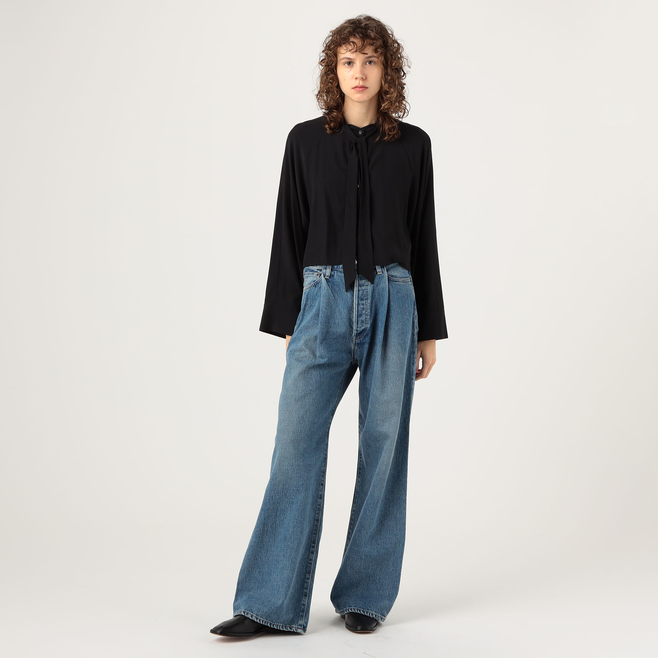 HYKE DENIM WIDE LEG JEANS｜トゥモローランド 公式通販