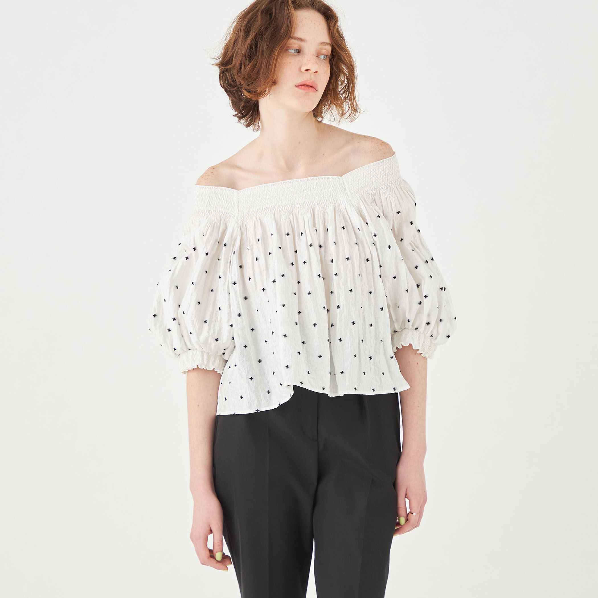 item4765201eeb1b11ee80ba0242ac