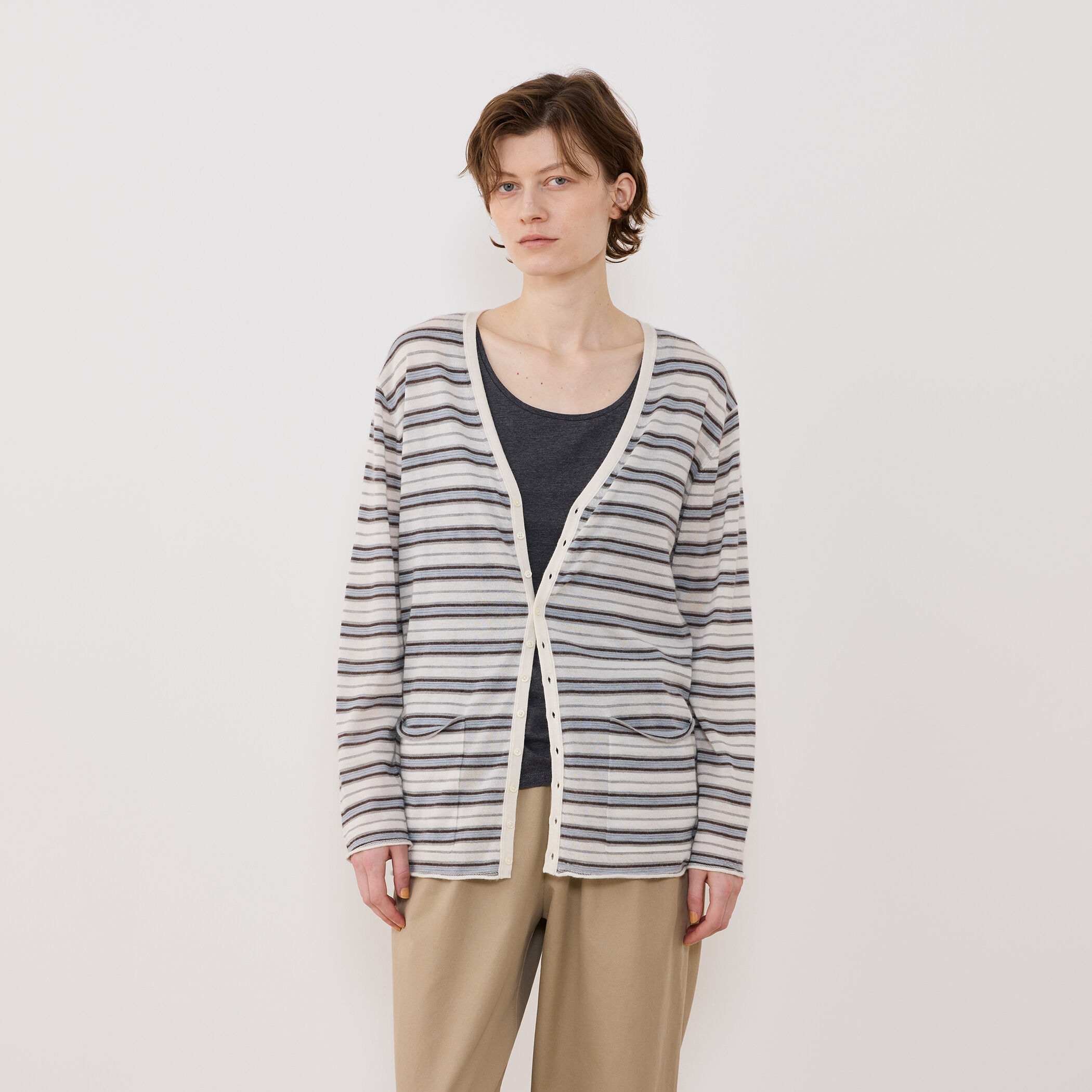 カシミヤシルク Vネックカーディガン｜トゥモローランド 公式通販