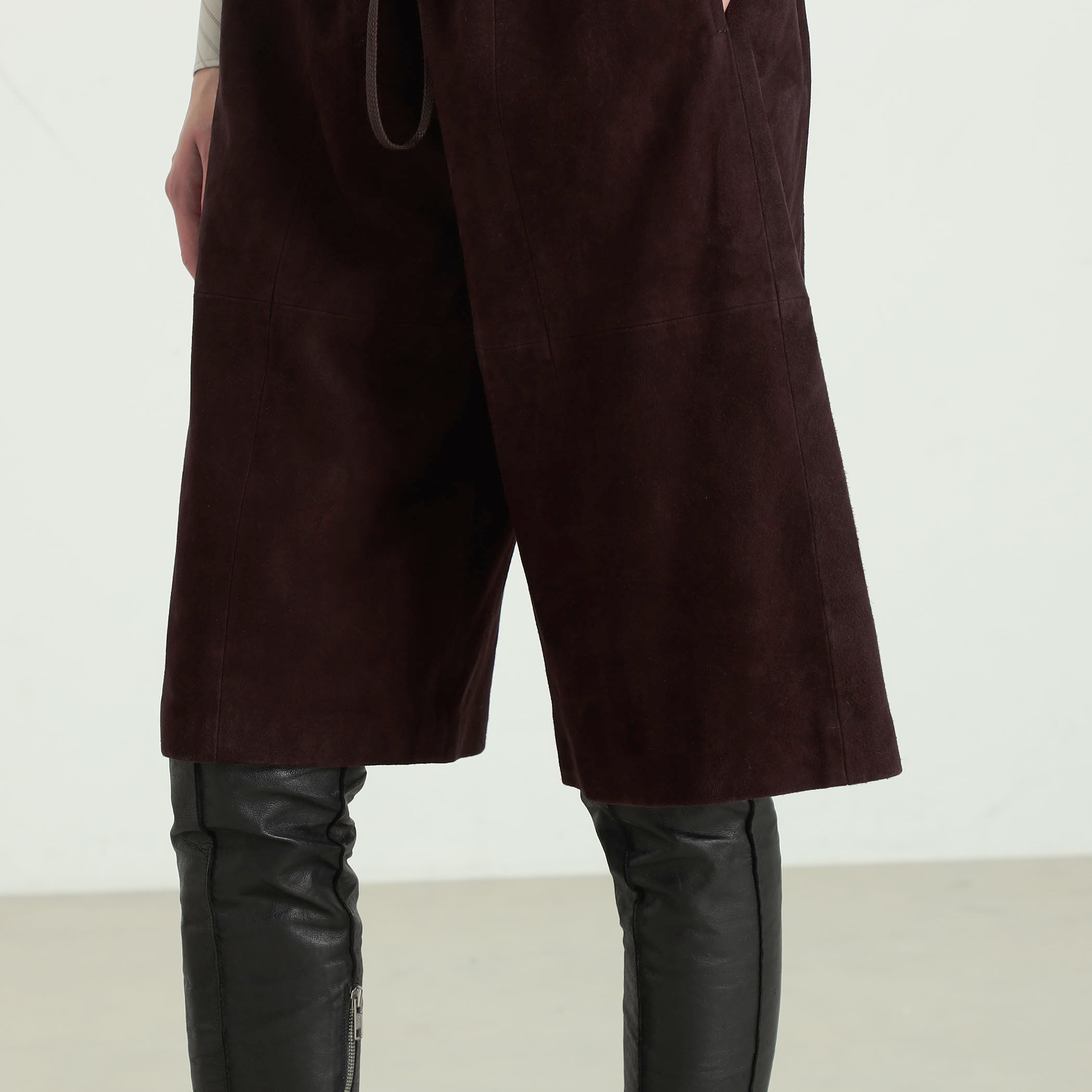 YACA（ヤーカ）の「easy half pants/イージーハーフパンツ