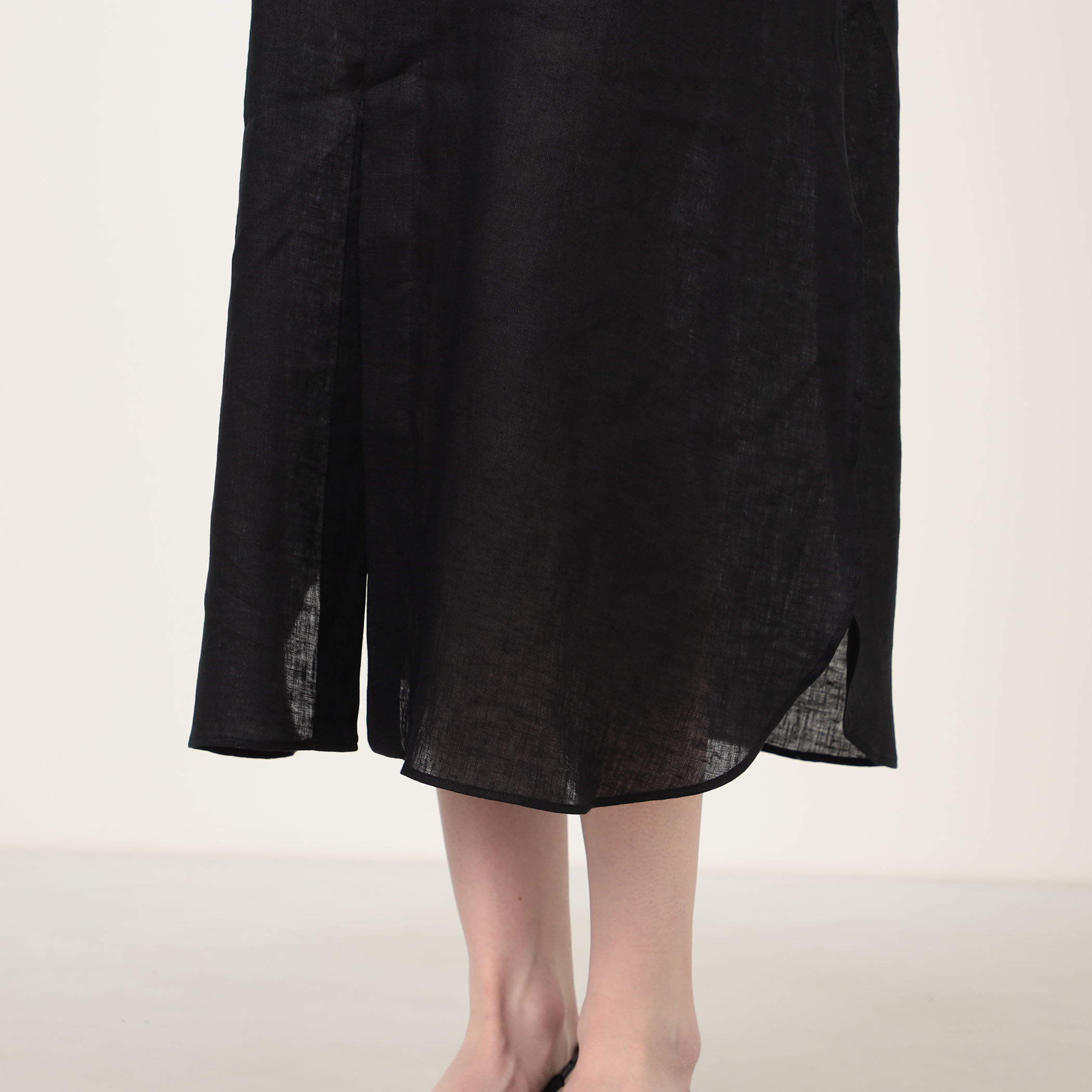 HYKE LINEN BALLOON SLEEVE DRESS リネンワンピース｜トゥモローランド