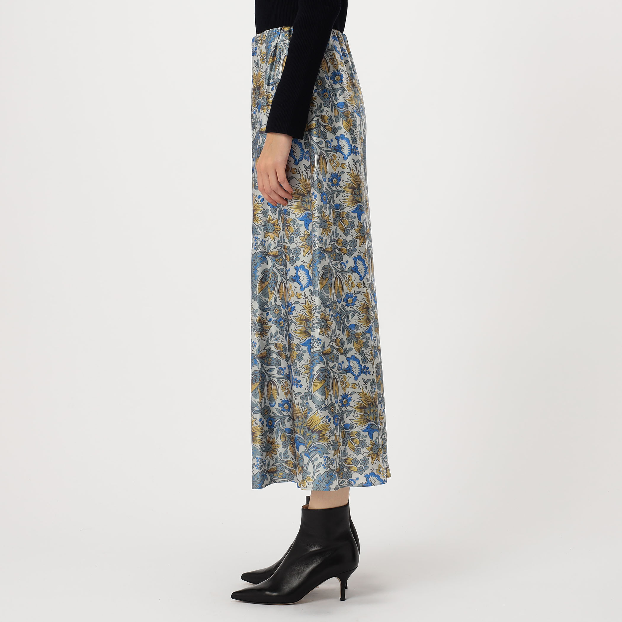 トリアセテートサテン バイアスナロースカート｜トゥモローランド 公式通販