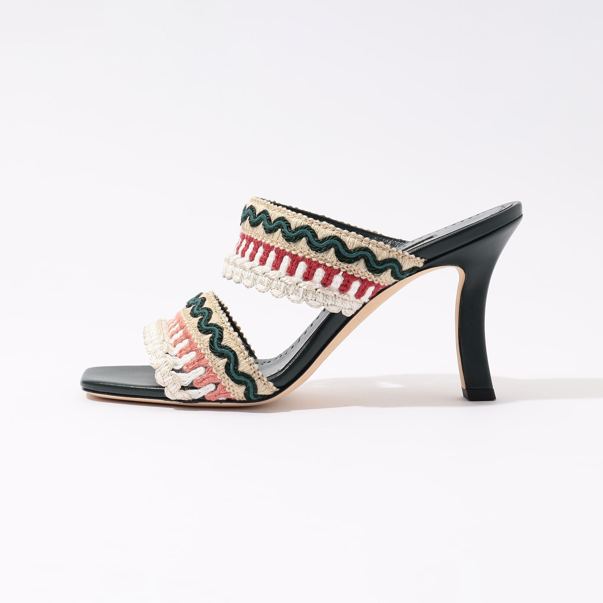 MANOLO BLAHNIK MABECOMU ミュールサンダル｜トゥモローランド 公式サイト