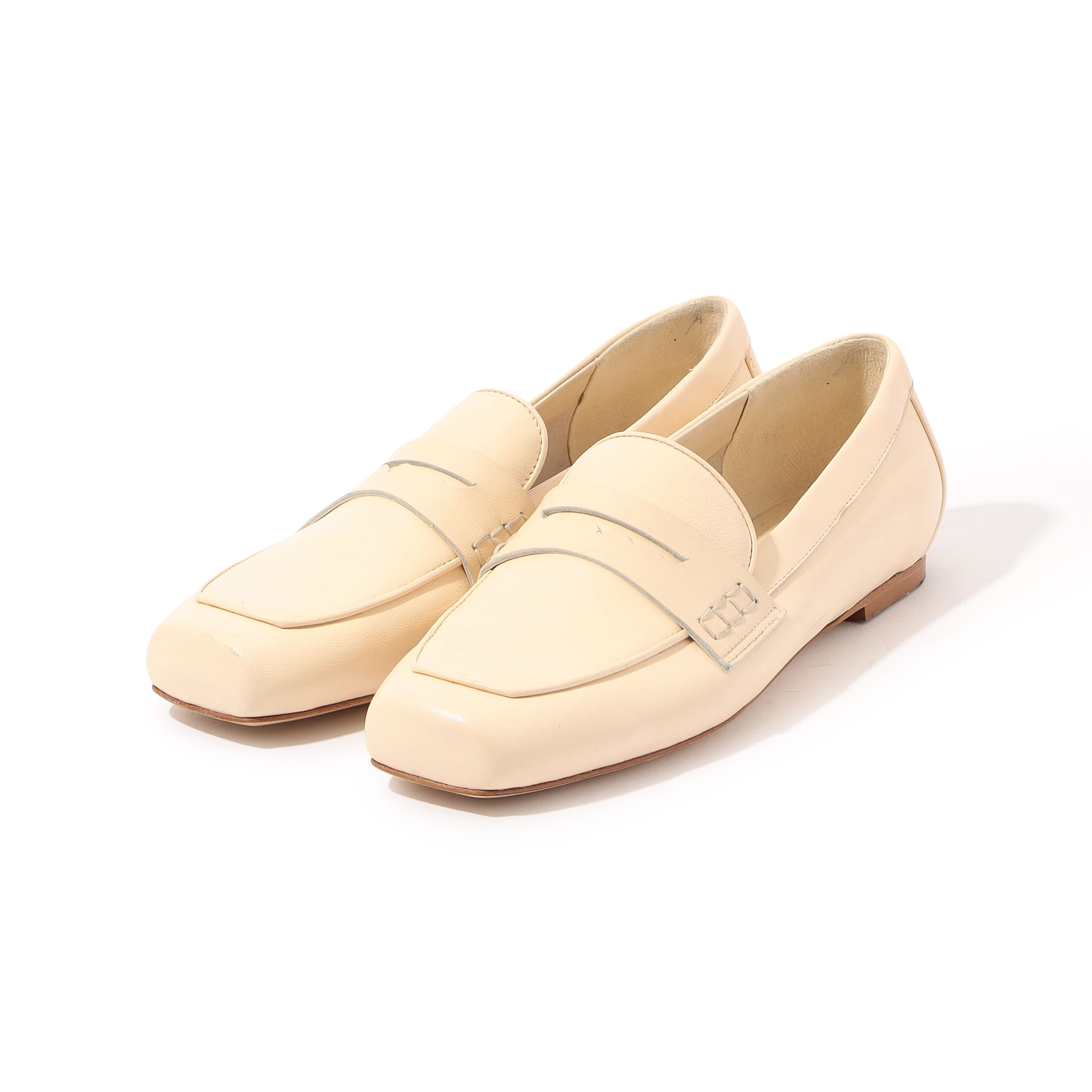 ぬAeyde フラットシューズ ブラウン ポインテッドトゥ トゥモローラン セール】 Aeyde CLEO メリージェーンフラットシューズ （フラット