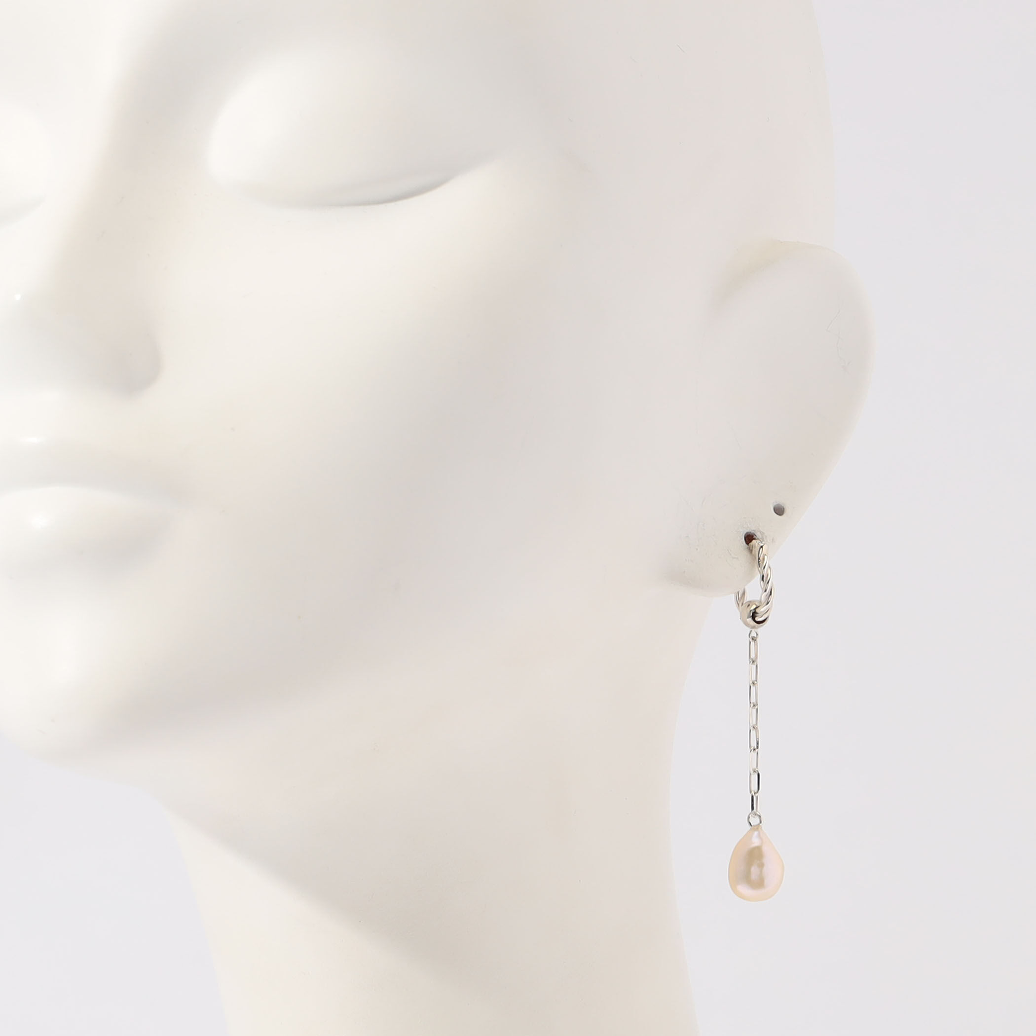 【18％OFF】 chain pearl PLOW charm 公式通販 ピアス｜トゥモローランド wreath アクセサリー