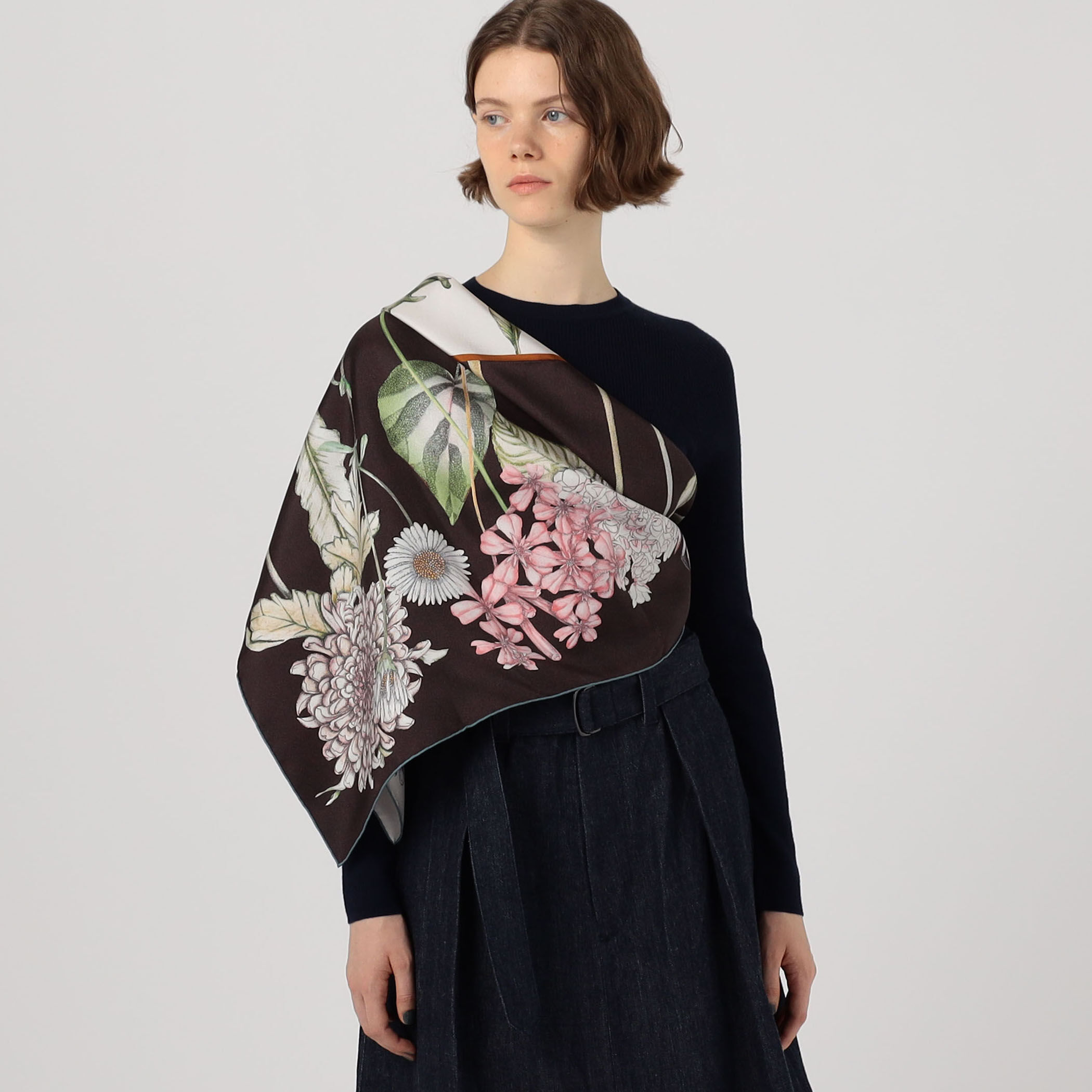 Atelier TOMORROWLAND DOUBLE FLOWER シルクスカーフ