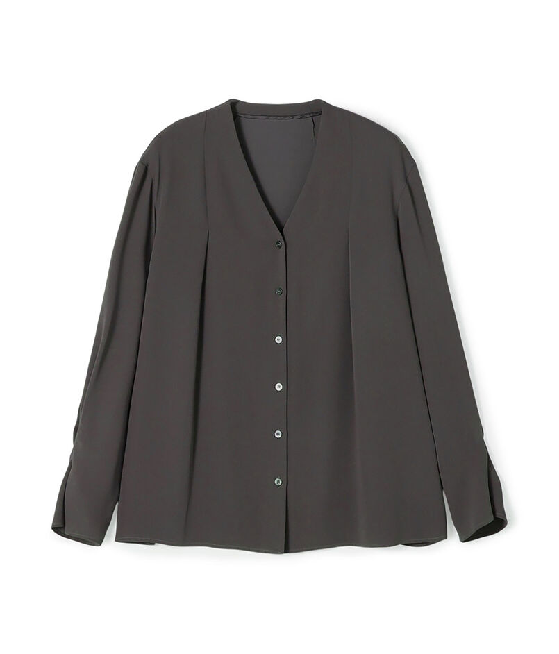 【WEB先行予約】マットサテン Vネックブラウス