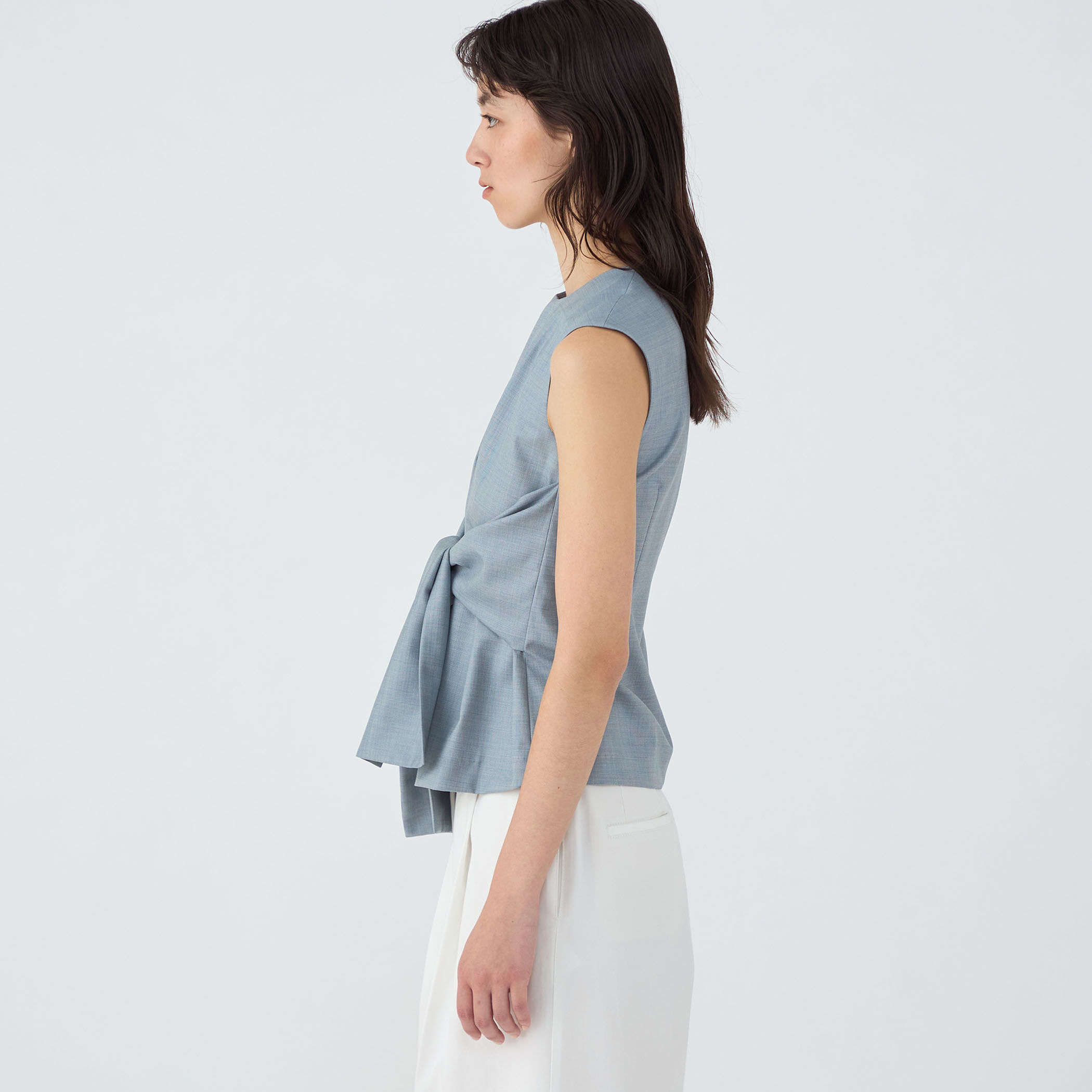 シャイニーシャーク ウエストリボンブラウス｜トゥモローランド 公式通販