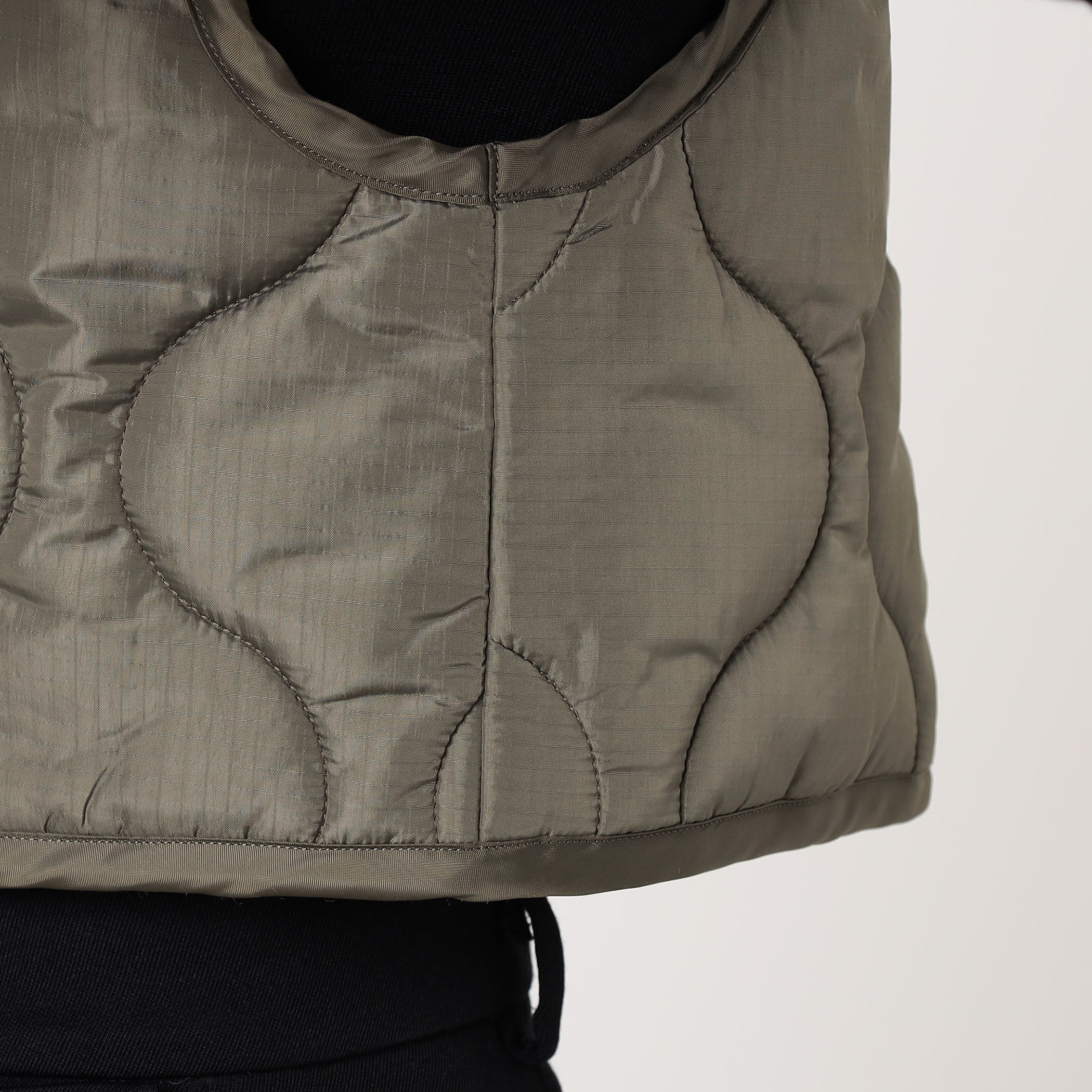HYKE QUILTED CROPPED VEST キルティング クロップドベスト