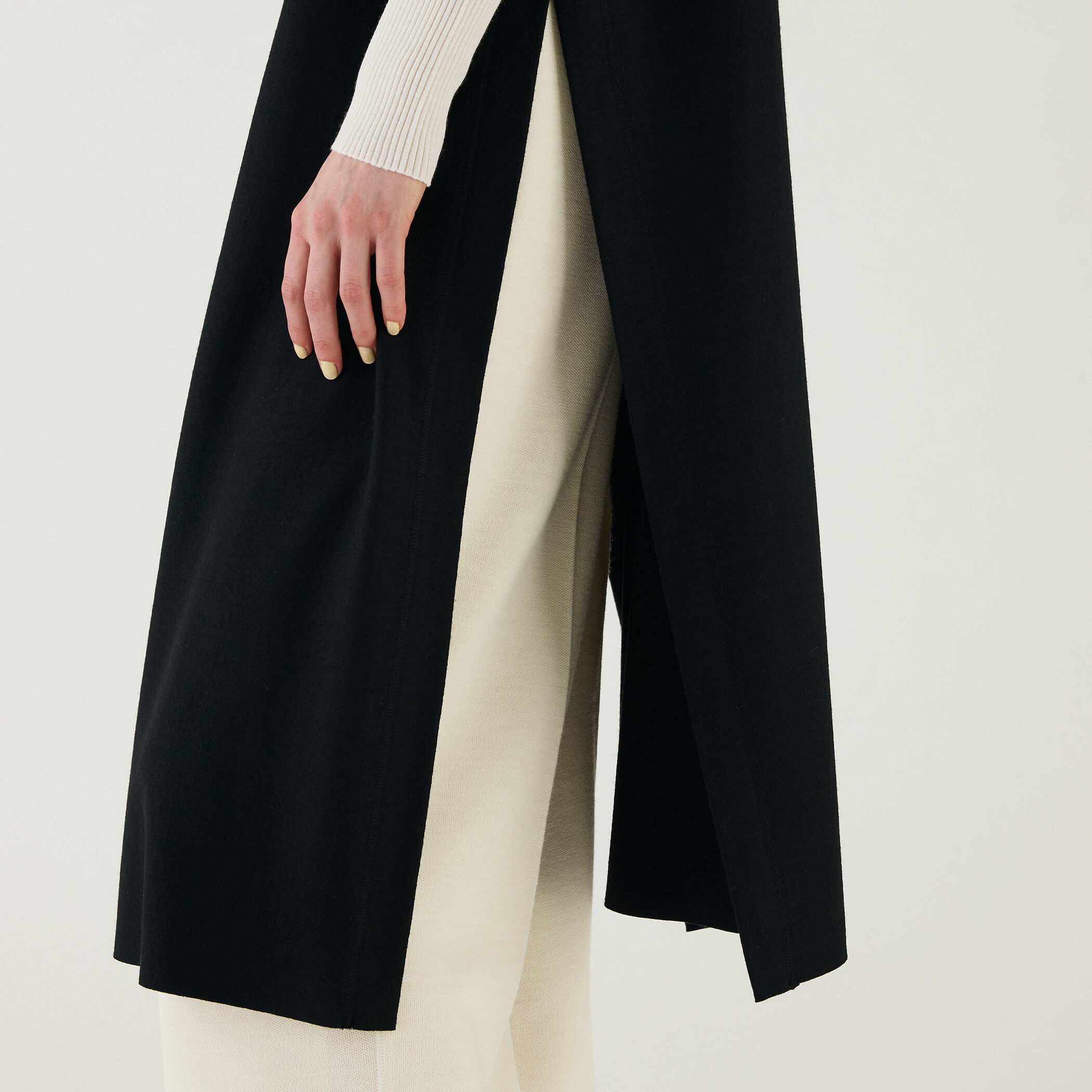 ミルドスムース スタンドネックロングベスト｜トゥモローランド 公式通販