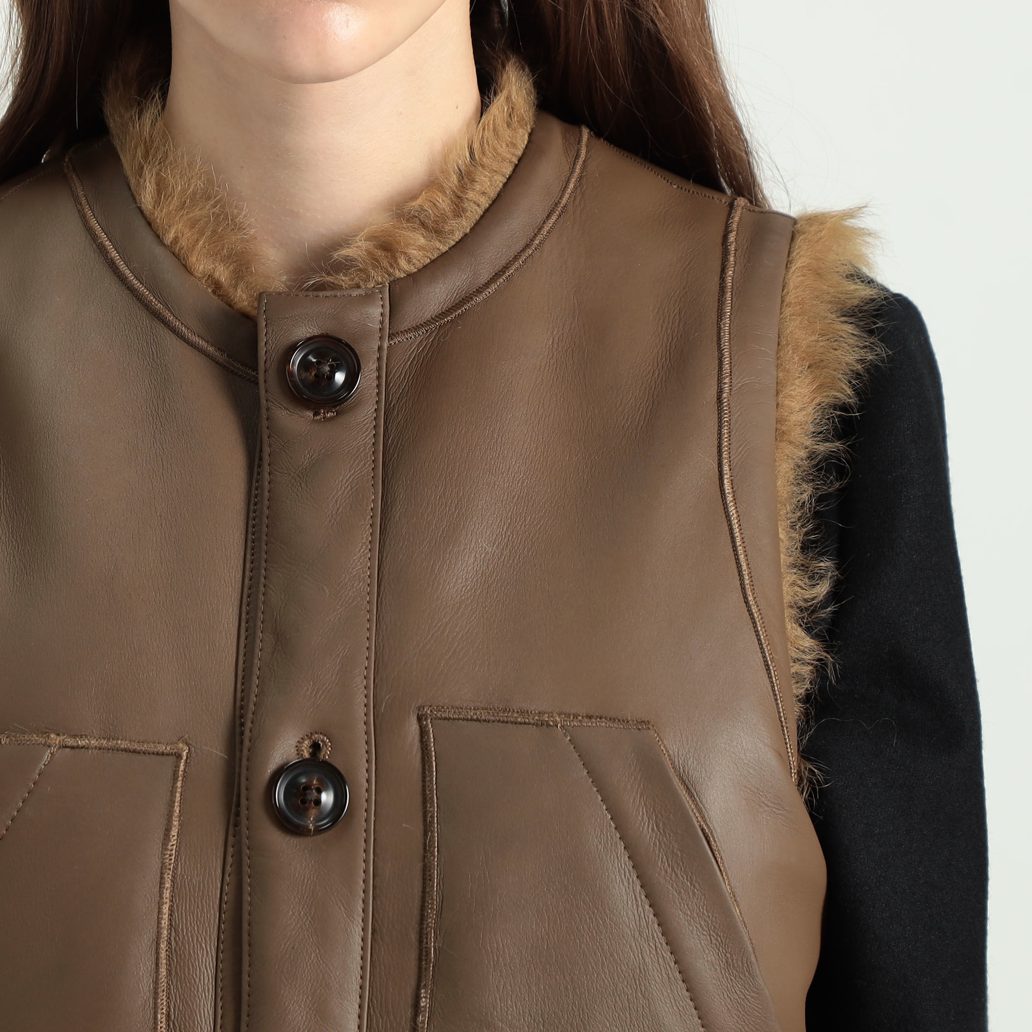 ムートンボア 2WAYミドルベスト｜トゥモローランド 公式通販