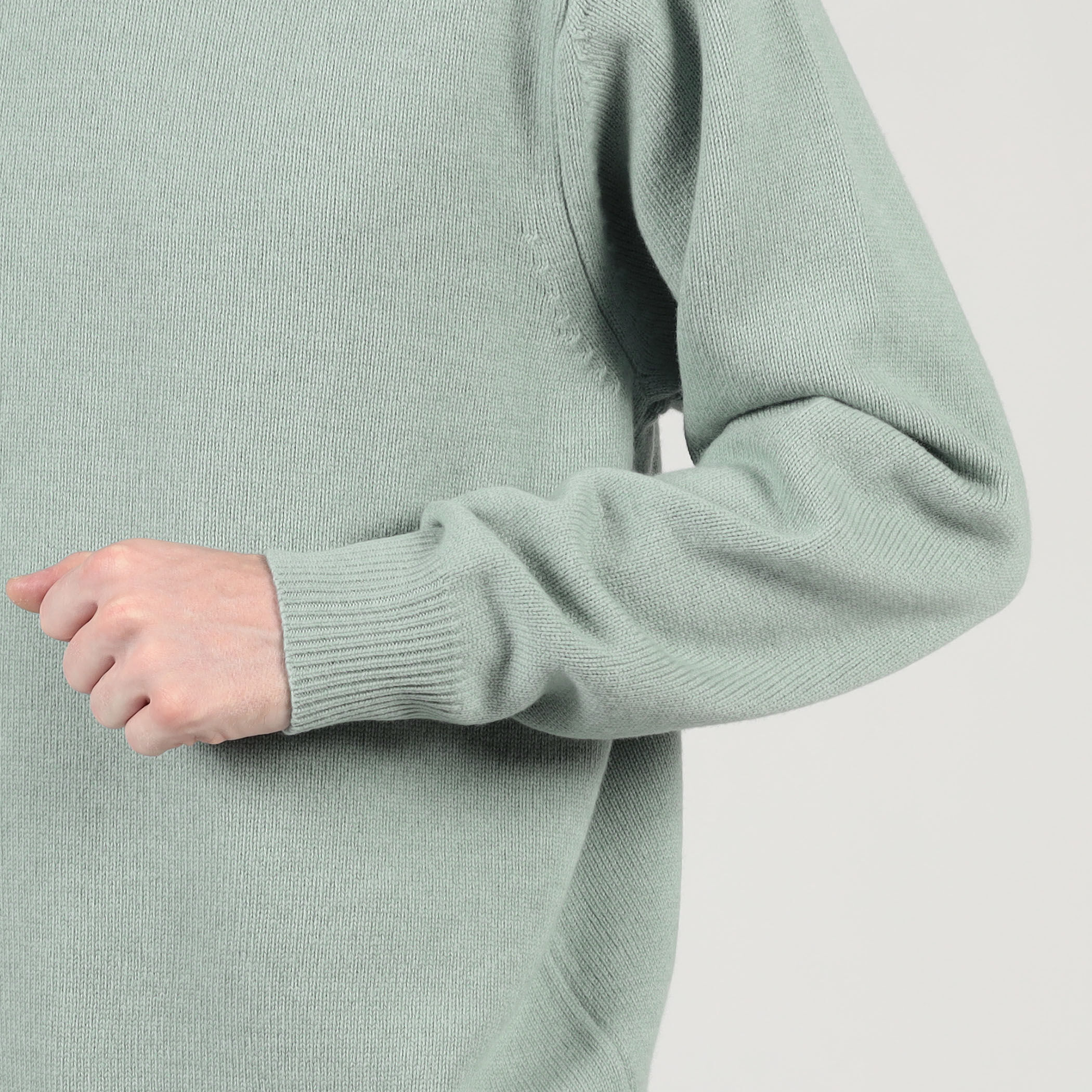 TOMORROWLAND tricot スーパーファインラムウール クルーネックプル