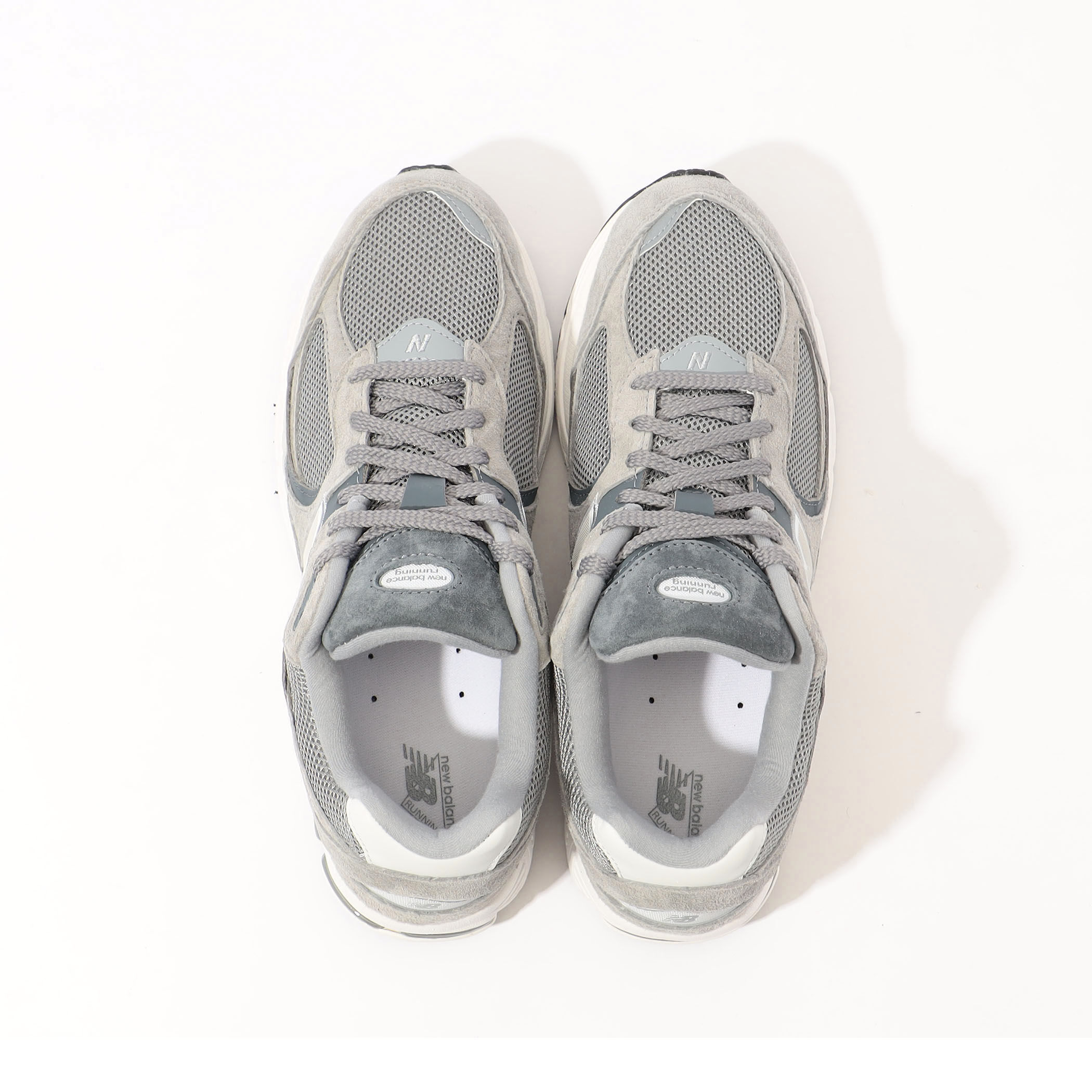 New Balance M2002R スニーカー｜トゥモローランド 公式通販