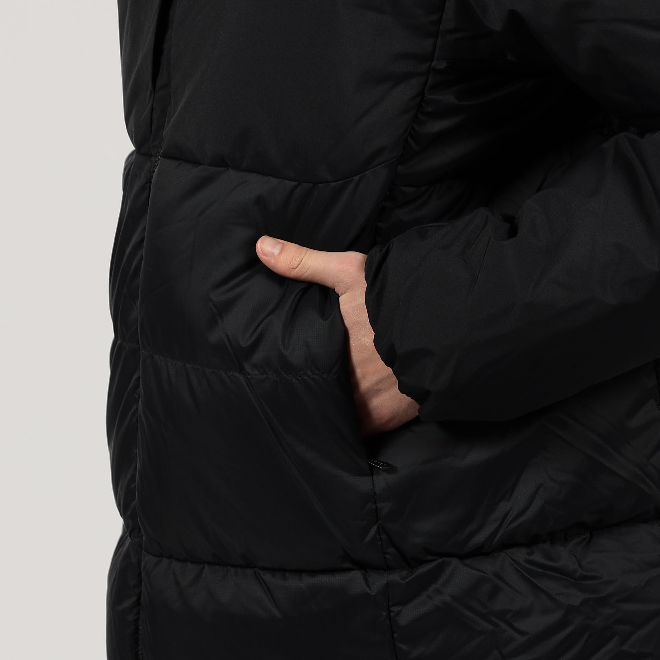 Arc'teryx THORIUM SV HOODY ダウンジャケット