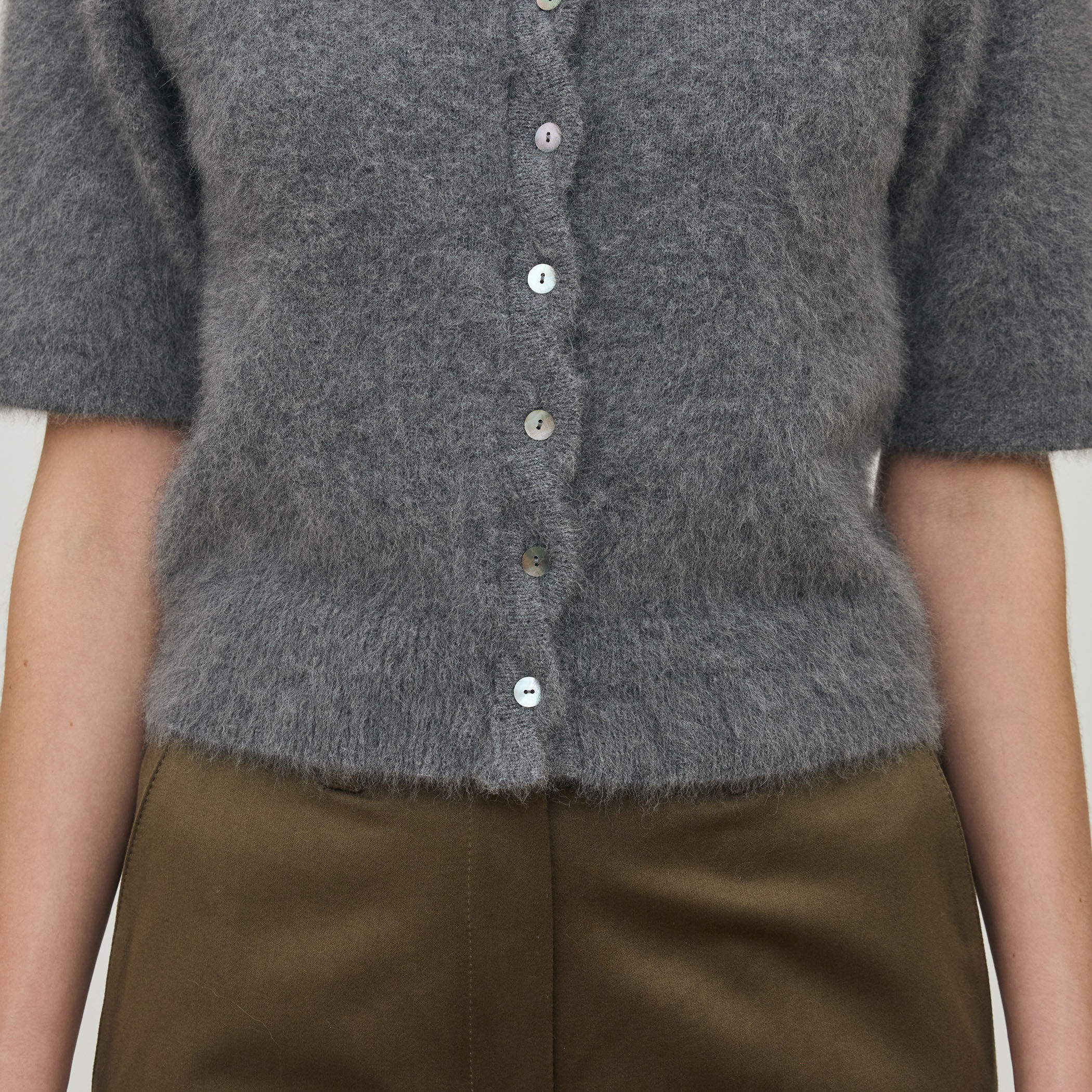 【DES PRES】フォックスカシミヤ ハーフスリーブカーディガン フォックスカシミヤ ハーフスリーブカーディガン