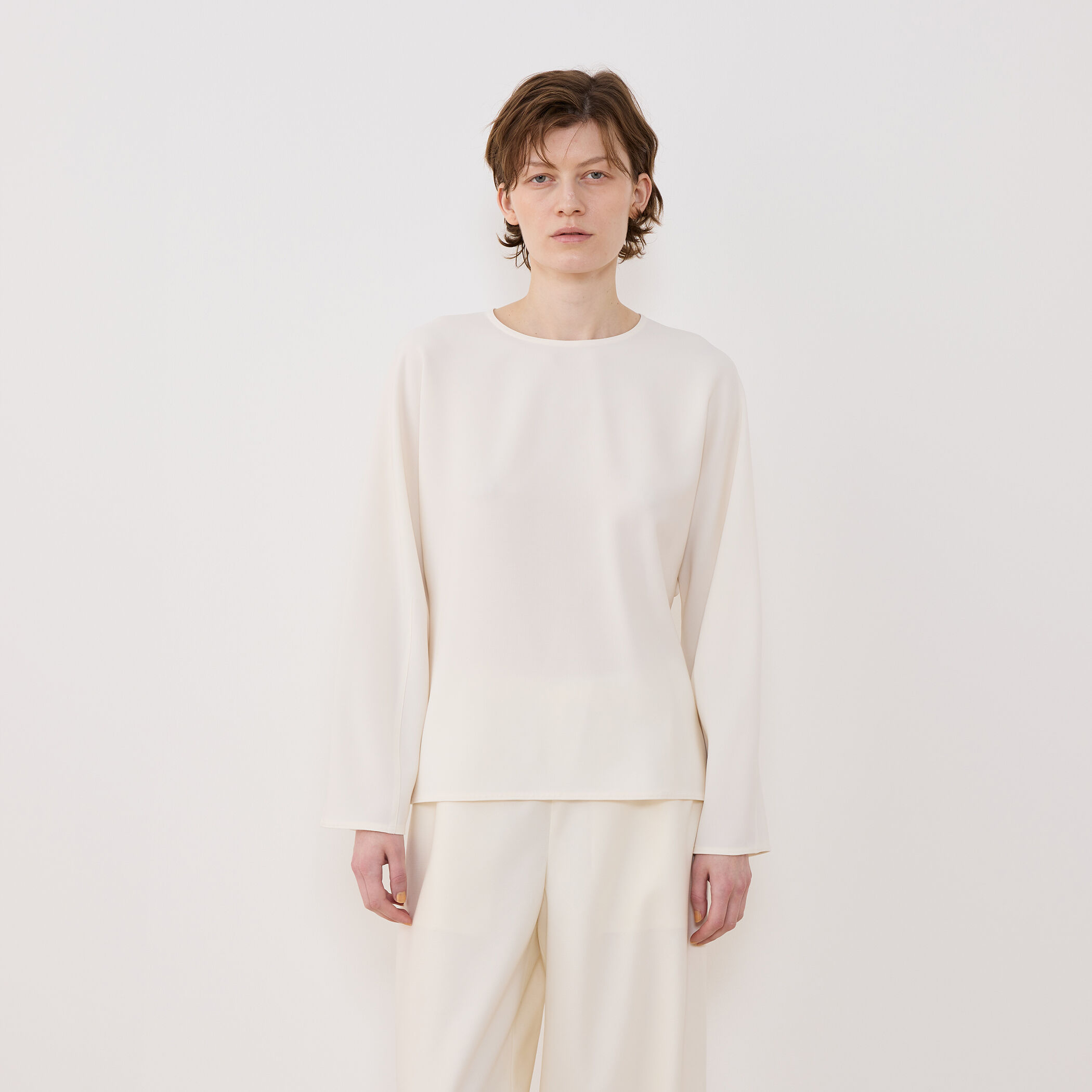 ダブルクロス ラグランスリーブブラウス｜トゥモローランド 公式通販