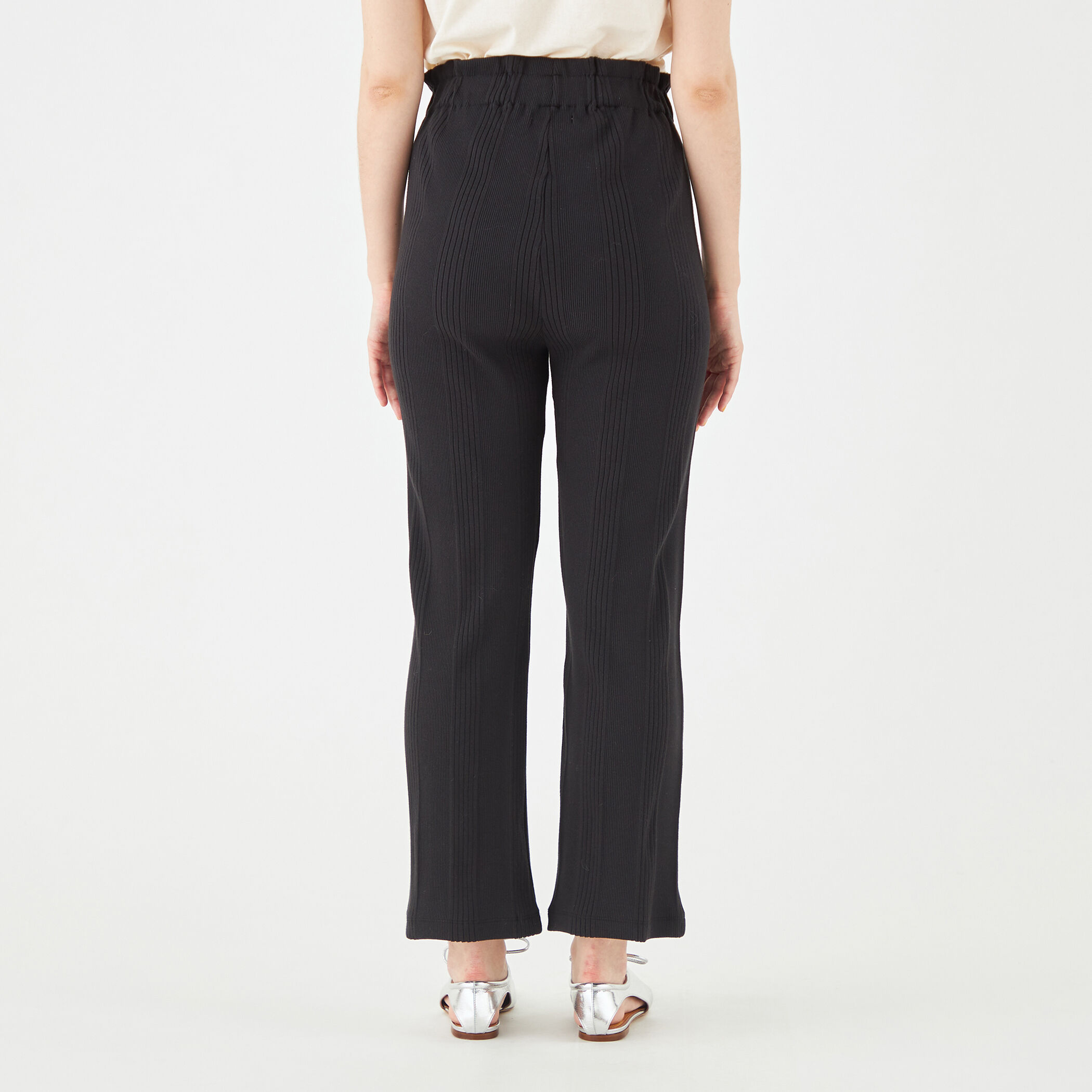 ニードルリブ ストレートパンツ｜トゥモローランド 公式通販