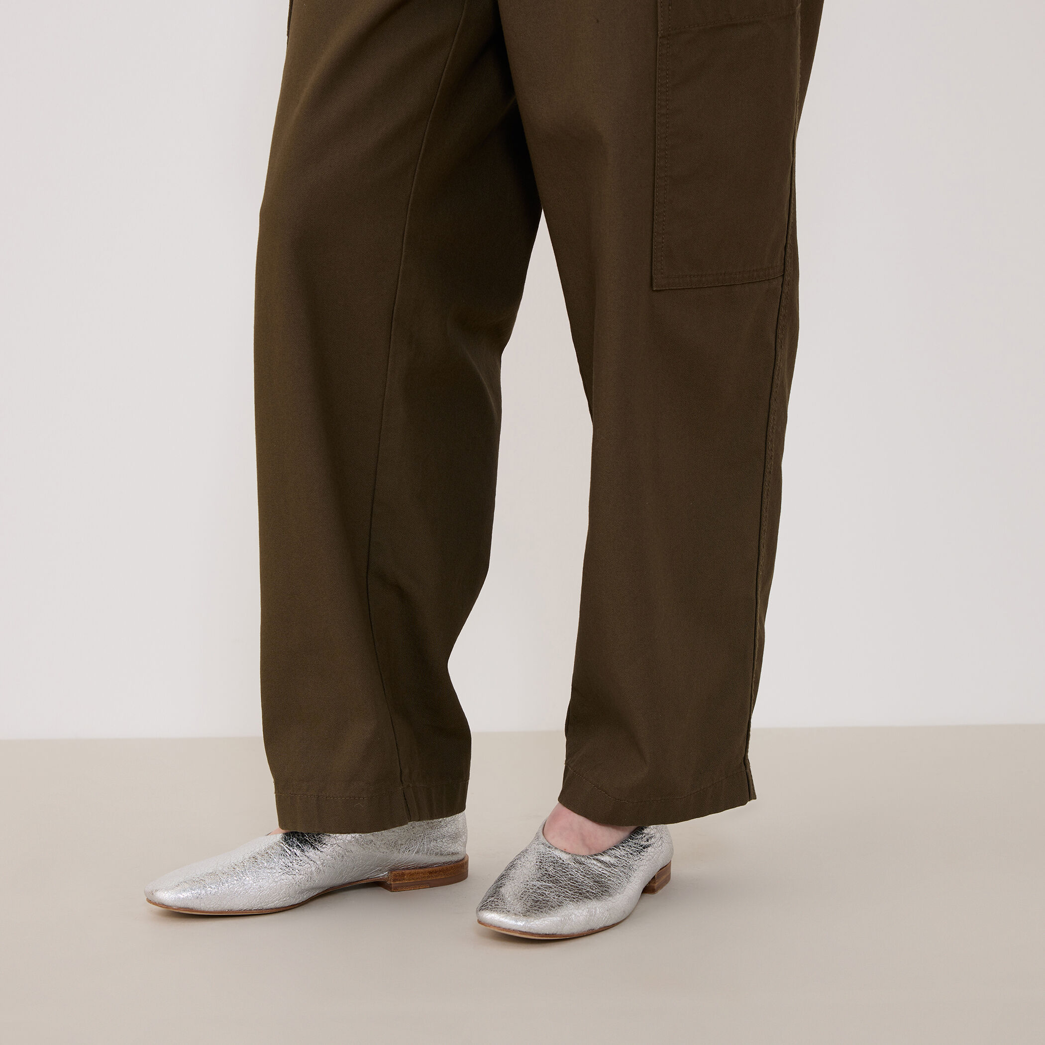 ストーンウェーブコットン ファティーグパンツ｜トゥモローランド 公式通販