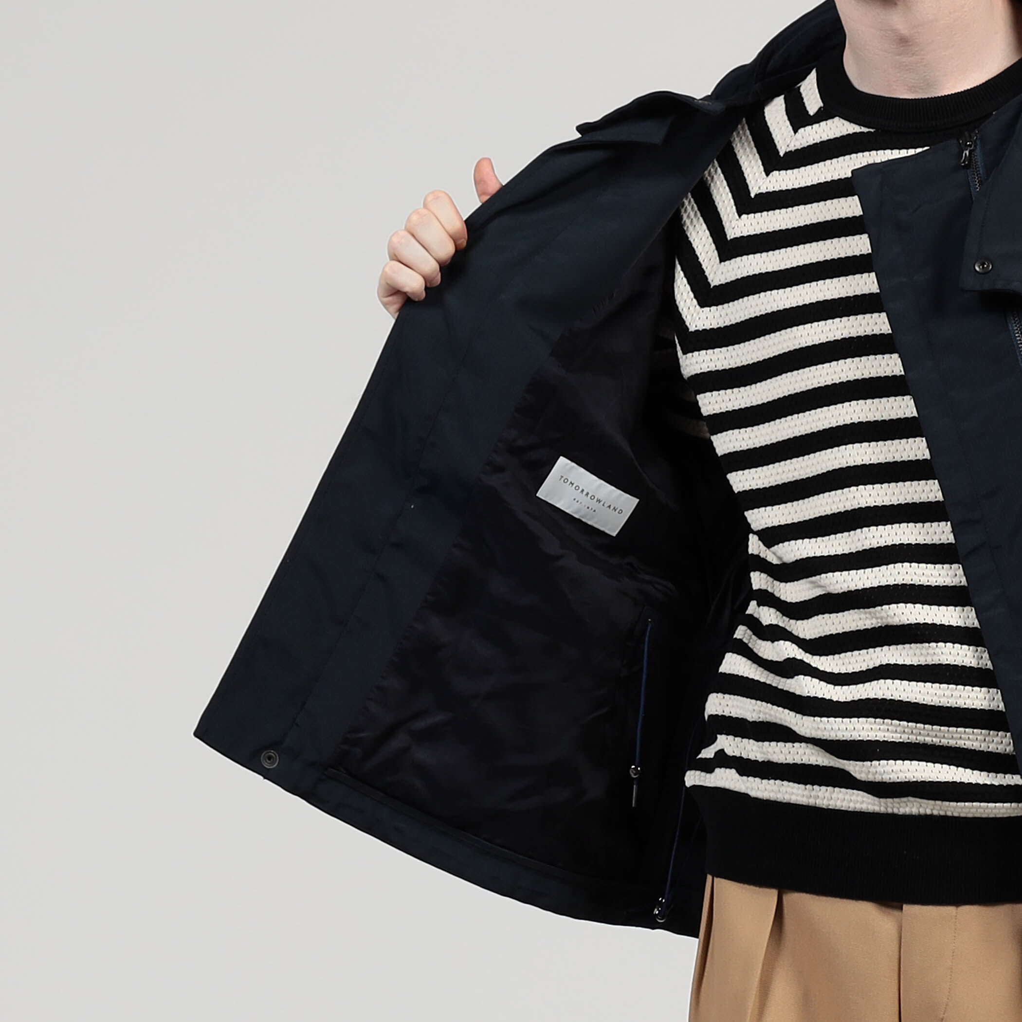 □ナイロンオックス スタンドブルゾン｜トゥモローランド 公式通販
