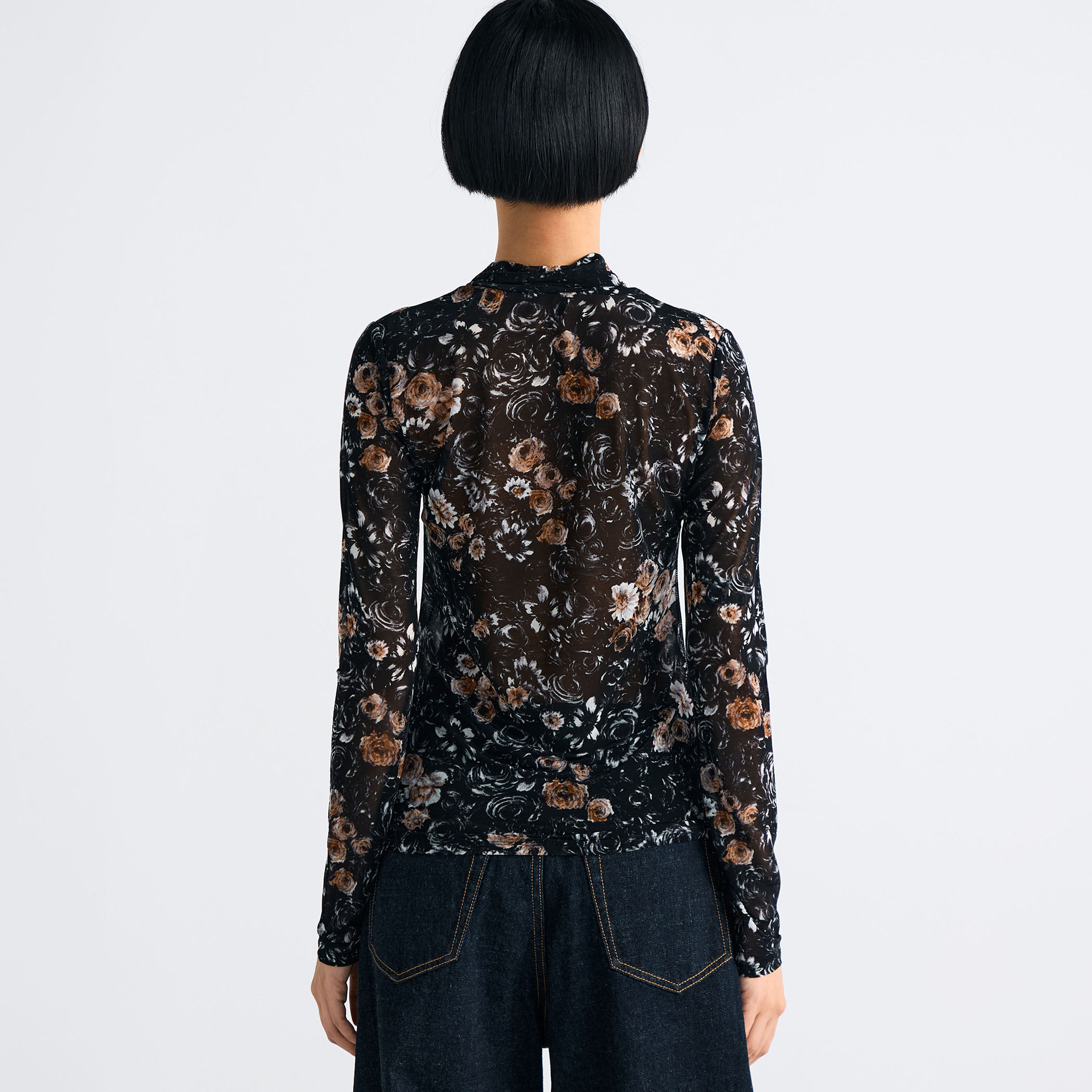 シアープリント ハイネックトップ｜トゥモローランド 公式通販