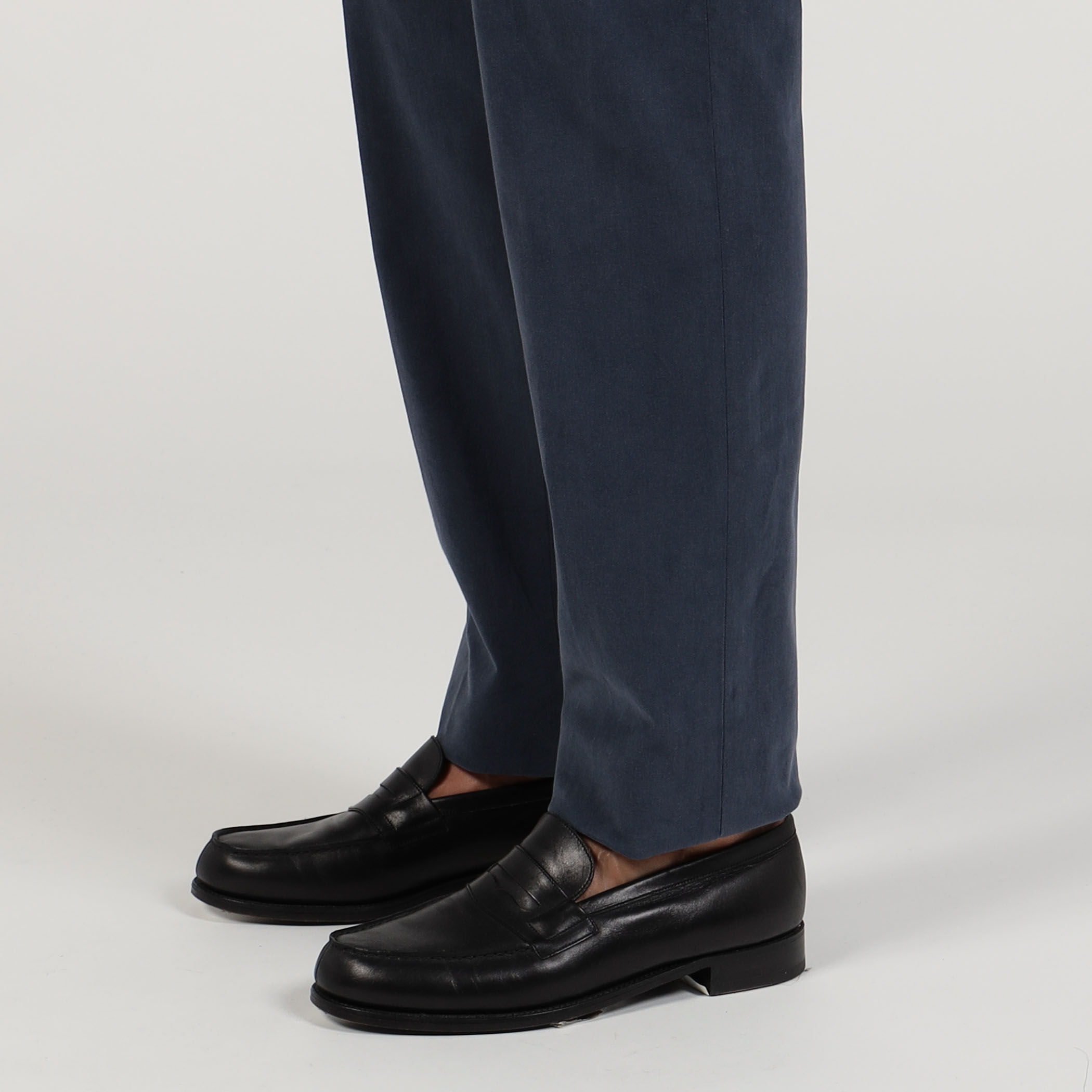 ストレッチチノ バックシャーリングスリムパンツ｜トゥモローランド