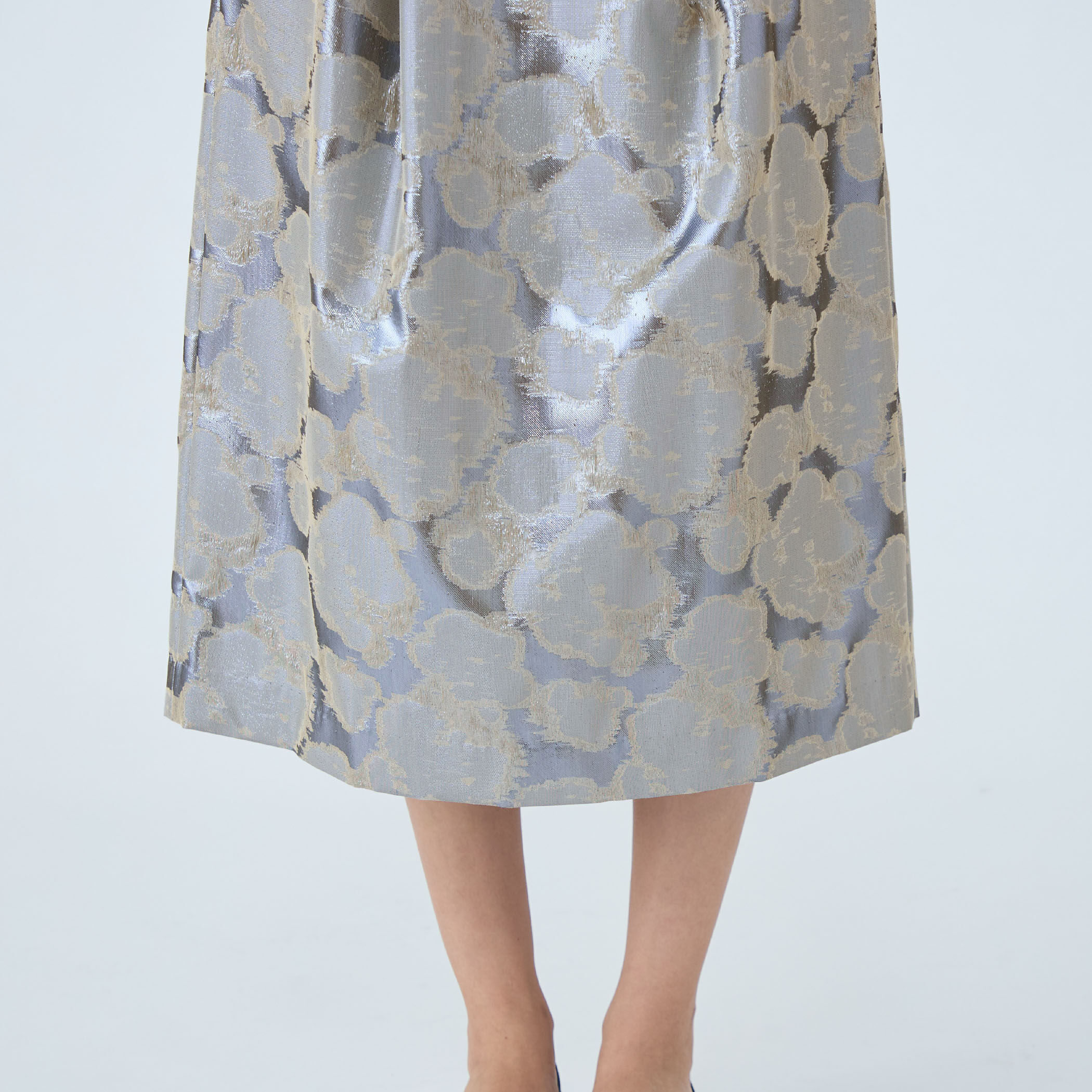 ブルーシャインジャカード タックストレートスカート