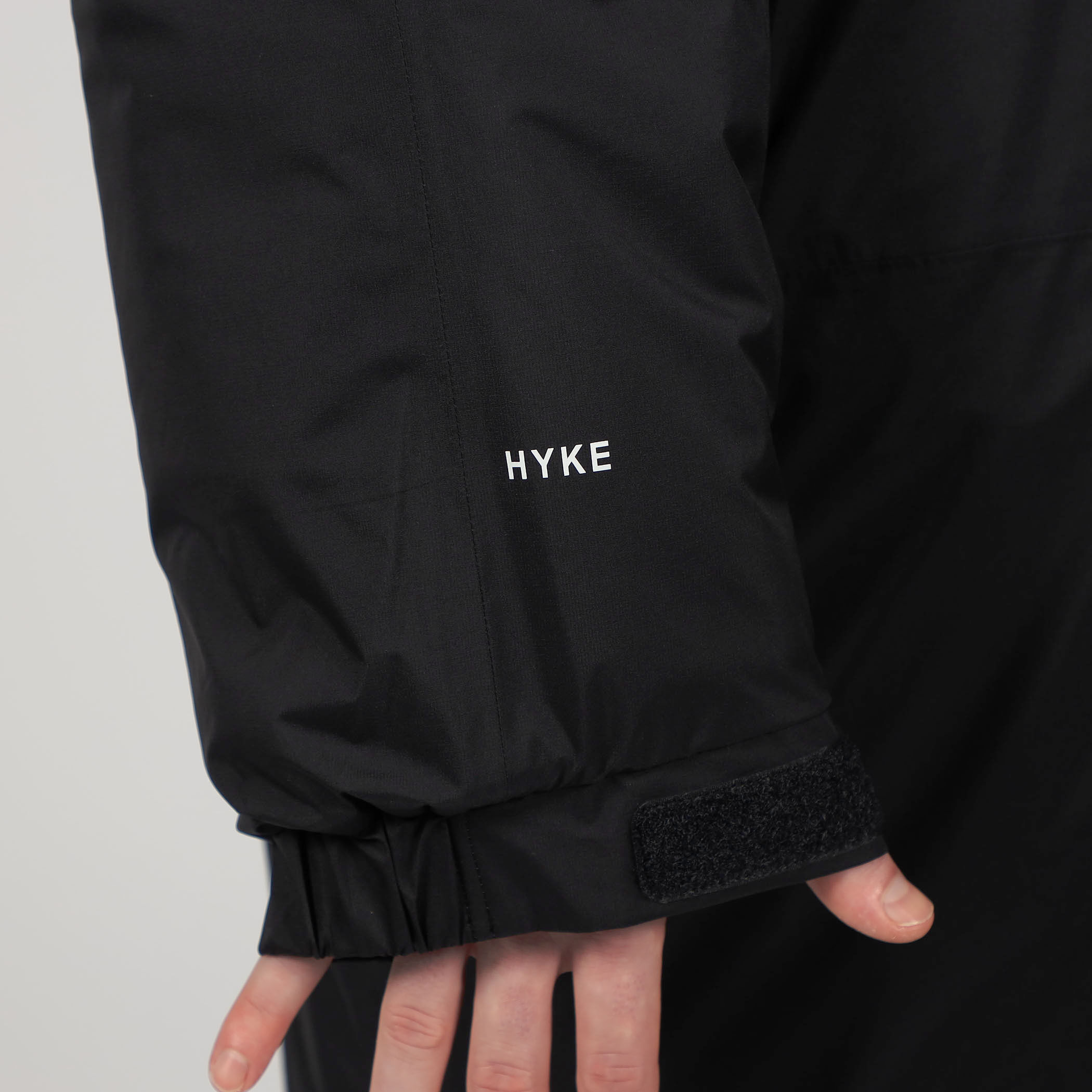 HYKE PERTEX PUFF PARKA｜トゥモローランド 公式サイト