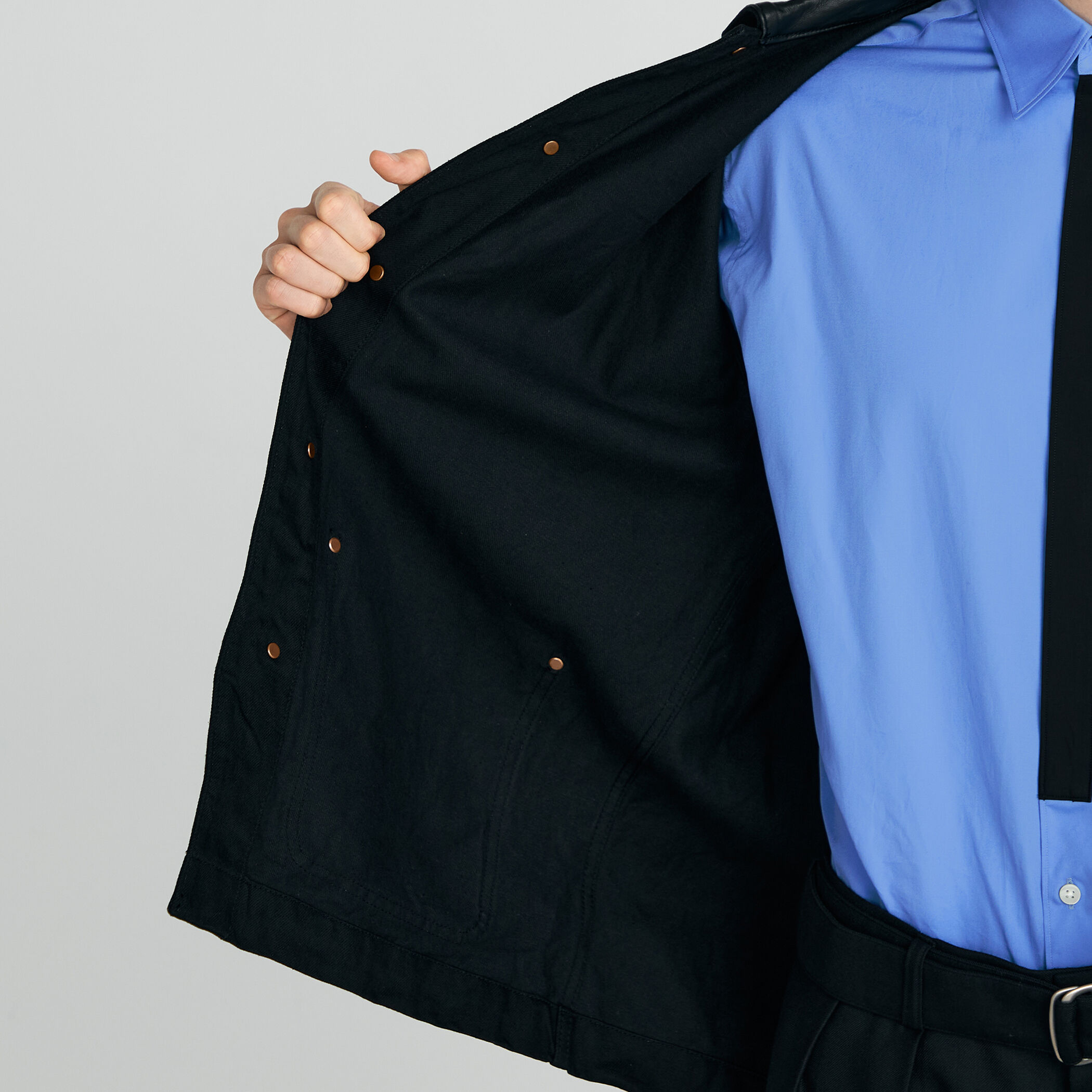 ブラックデニム レザーカラーカバーオール｜トゥモローランド 公式通販