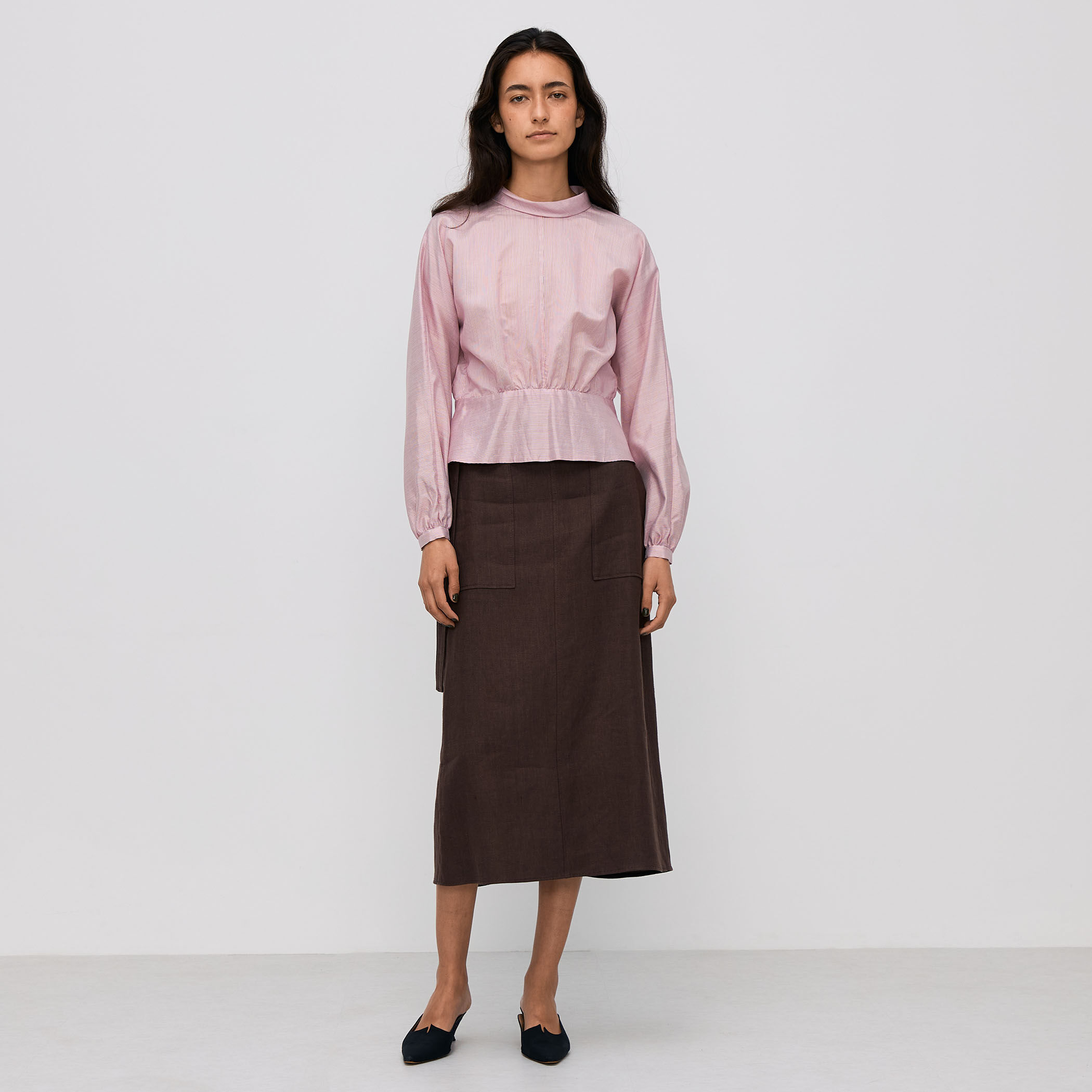 ウォッシャーシルク ショートブラウス｜トゥモローランド 公式通販